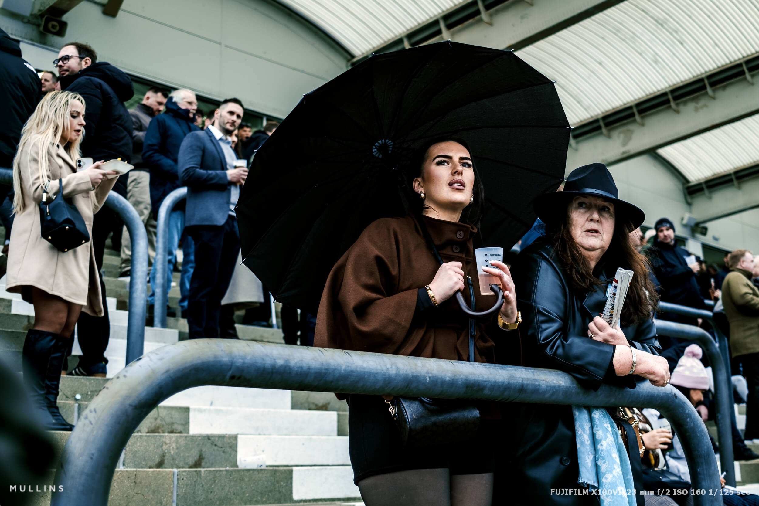 fujifilm-x100vi-cheltenham-festival-racegoers-54.jpg