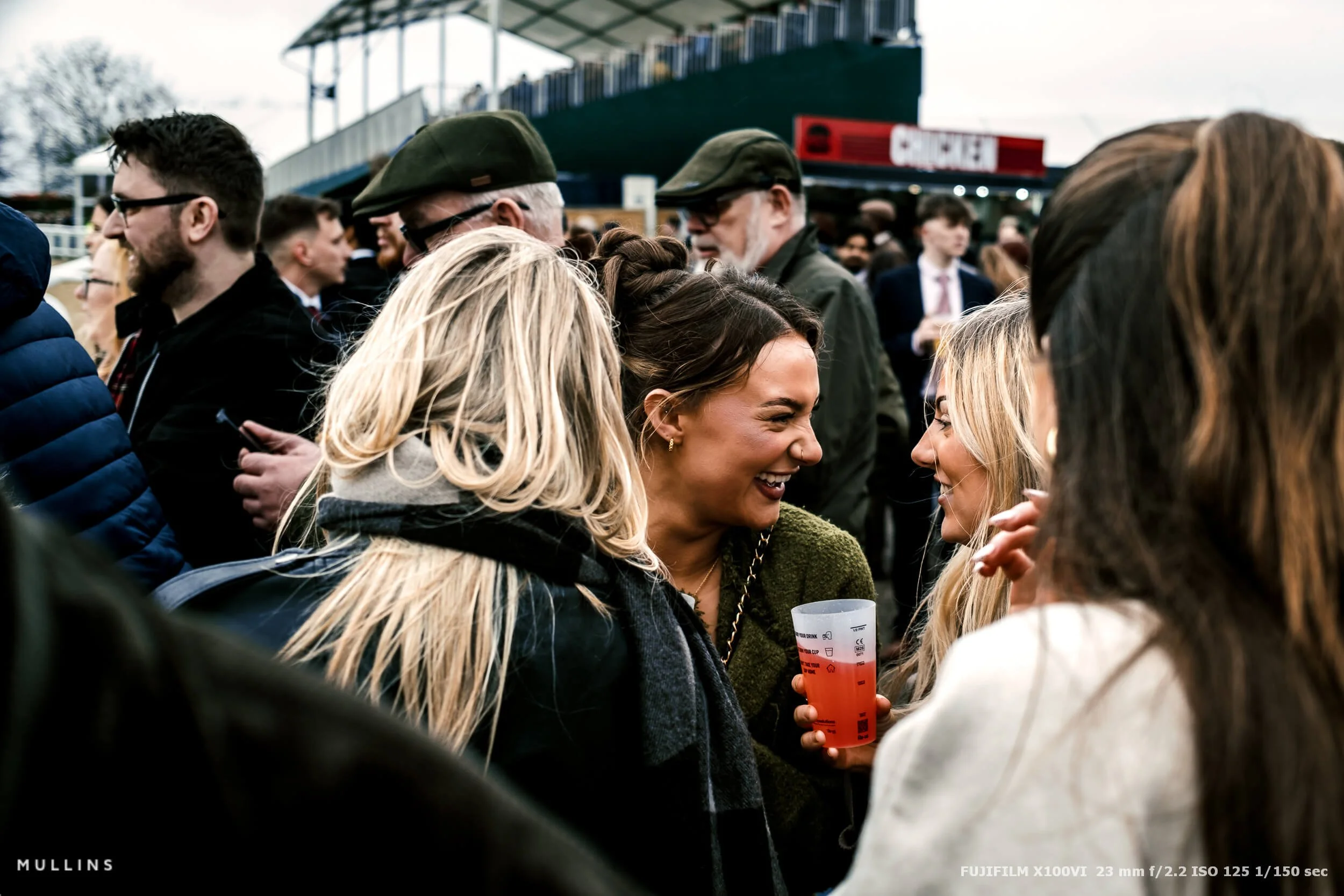 fujifilm-x100vi-cheltenham-festival-racegoers-55.jpg