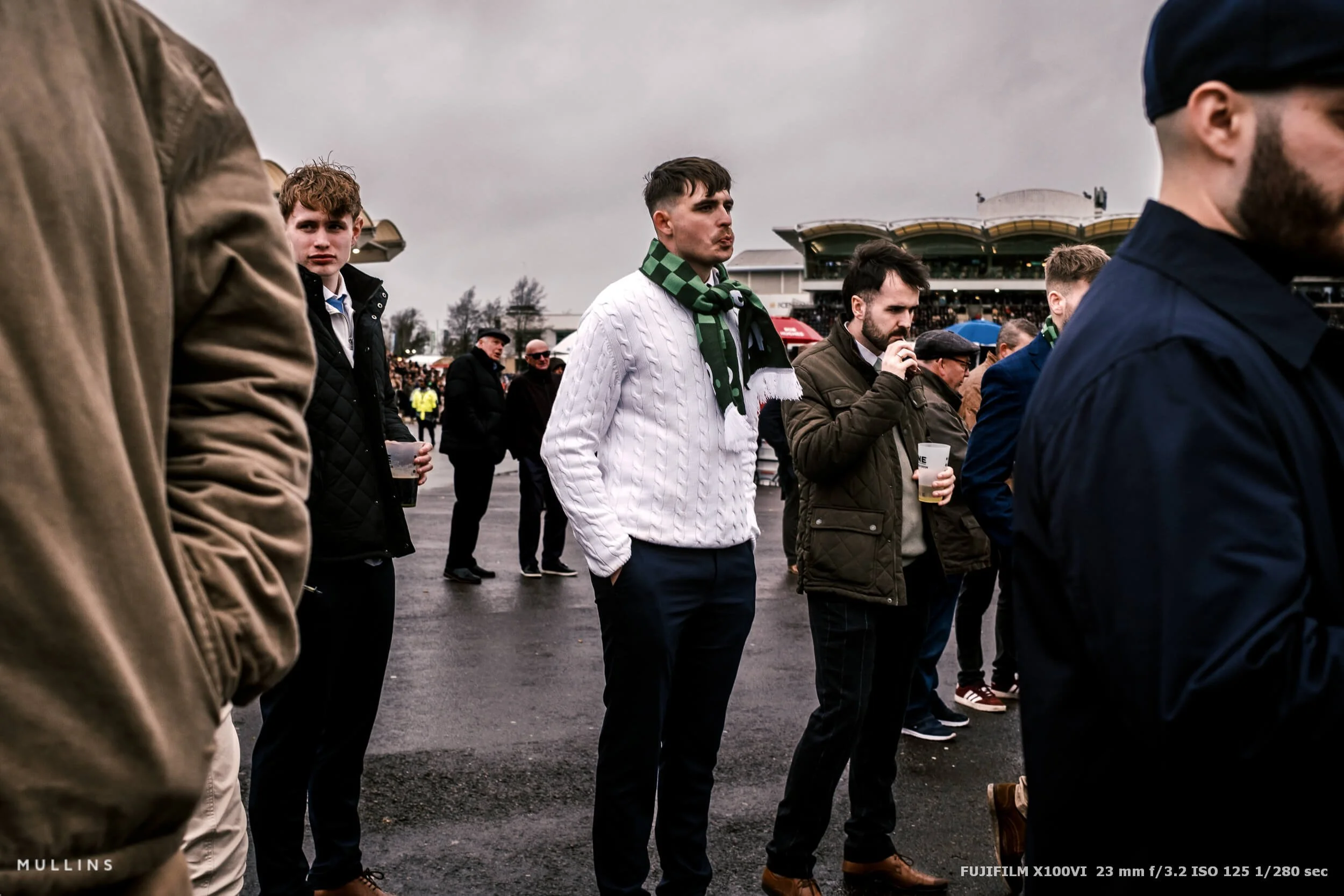 fujifilm-x100vi-cheltenham-festival-racegoers-57.jpg