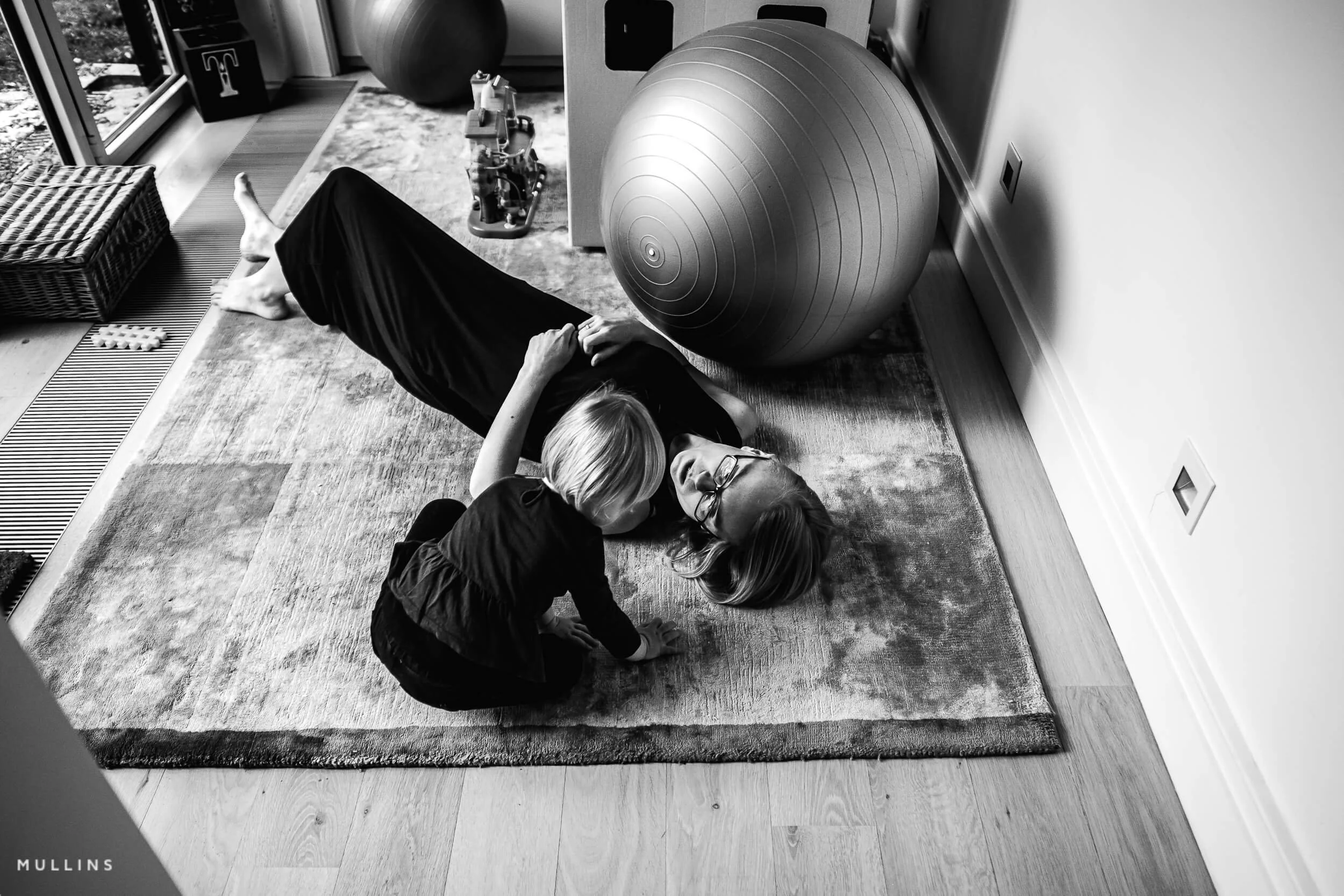 day-in-the-life-family-photoshoot-london--27.jpg