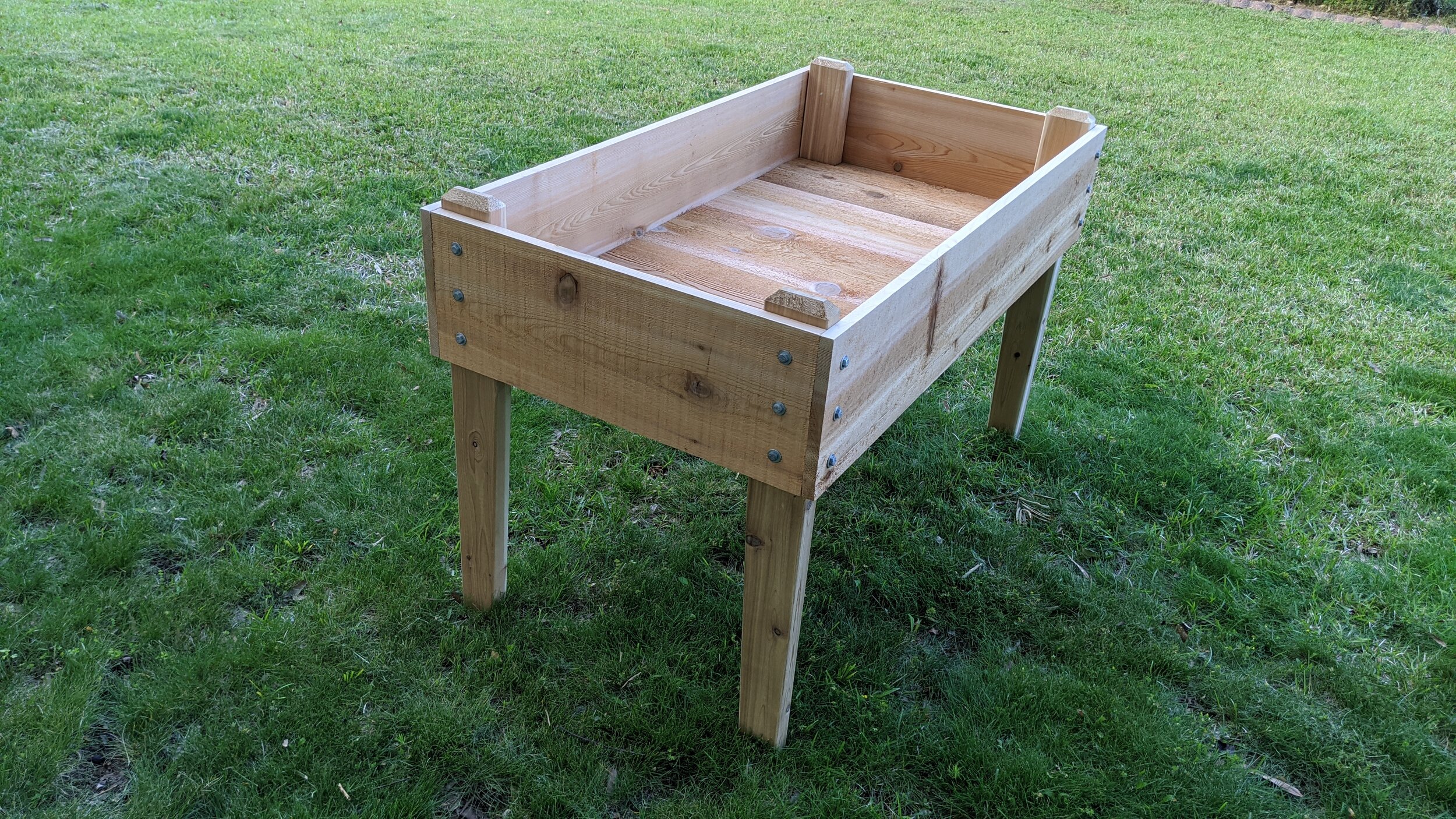 Eco Gardening Bed on Legs