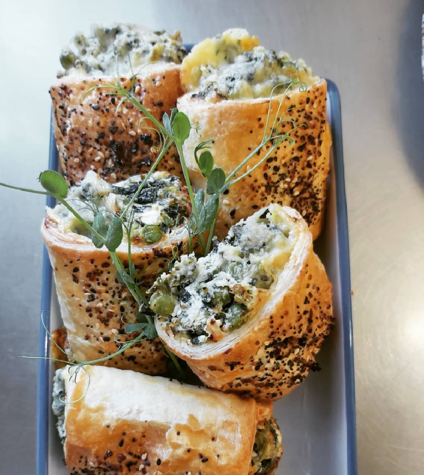 I'm loving being back!
Come and grab some delicious colorful food from the Cools cabinet today! 
Our spinach &amp; feta puffs are a local favourite with just the right amount of peas to make your mouth pop!
Have a wonderful Saturday everyone 😁☕🥪🥗
