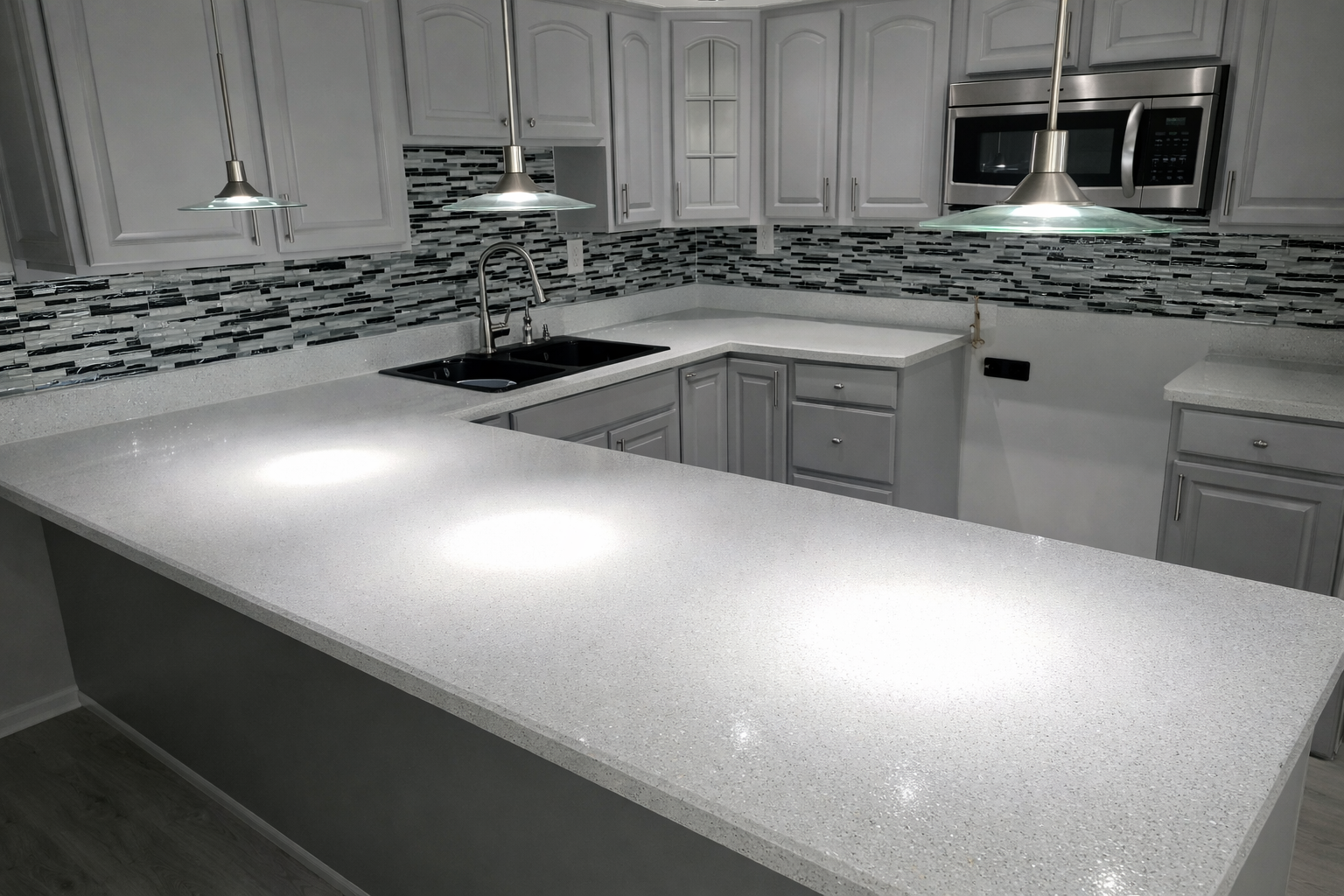 Kitchen cabinets and ctop.png