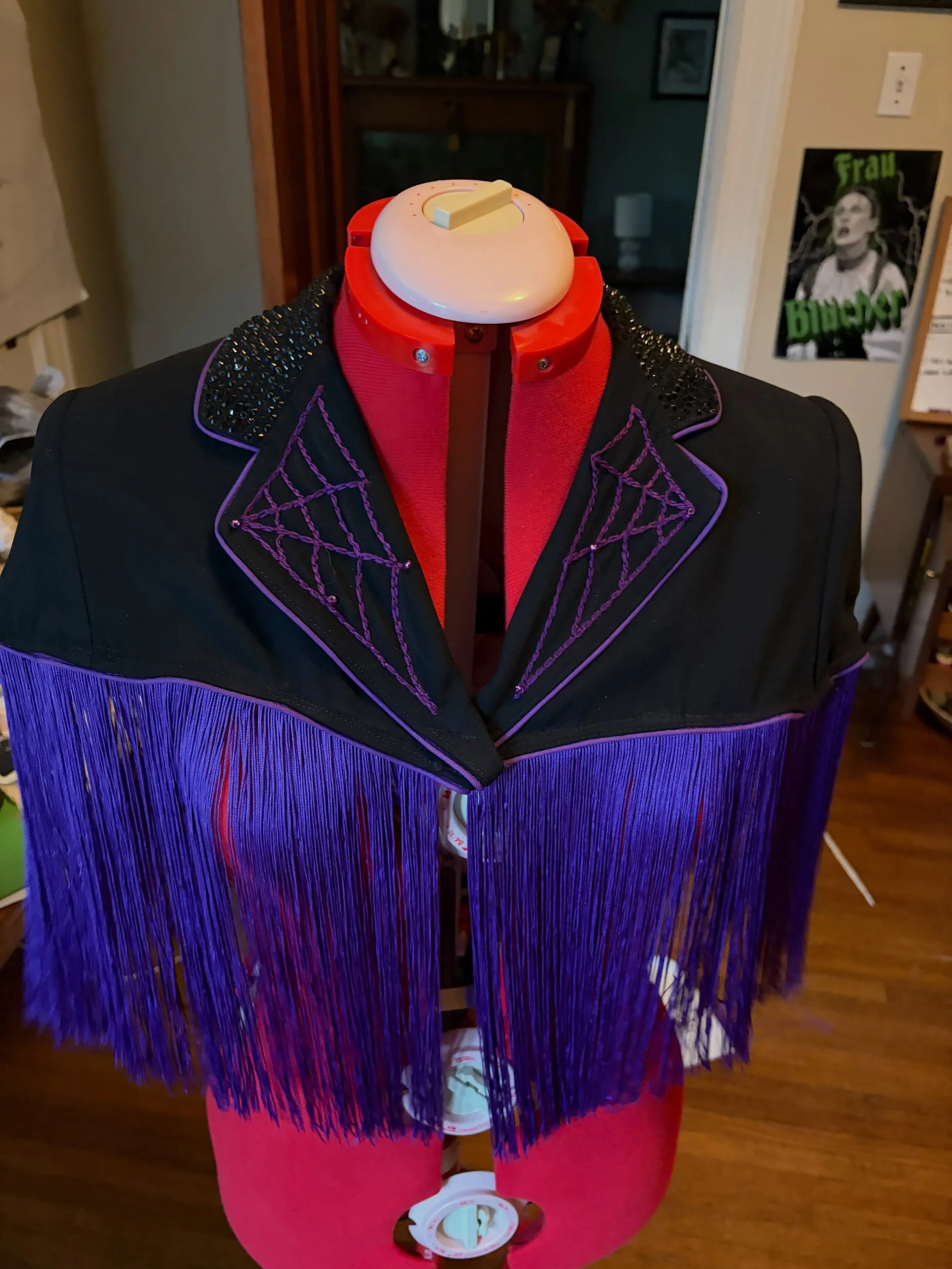 Fourth of who cares, I&rsquo;m skipping ahead to spooky season by starting work on this goth, fringe, mini cape situation.