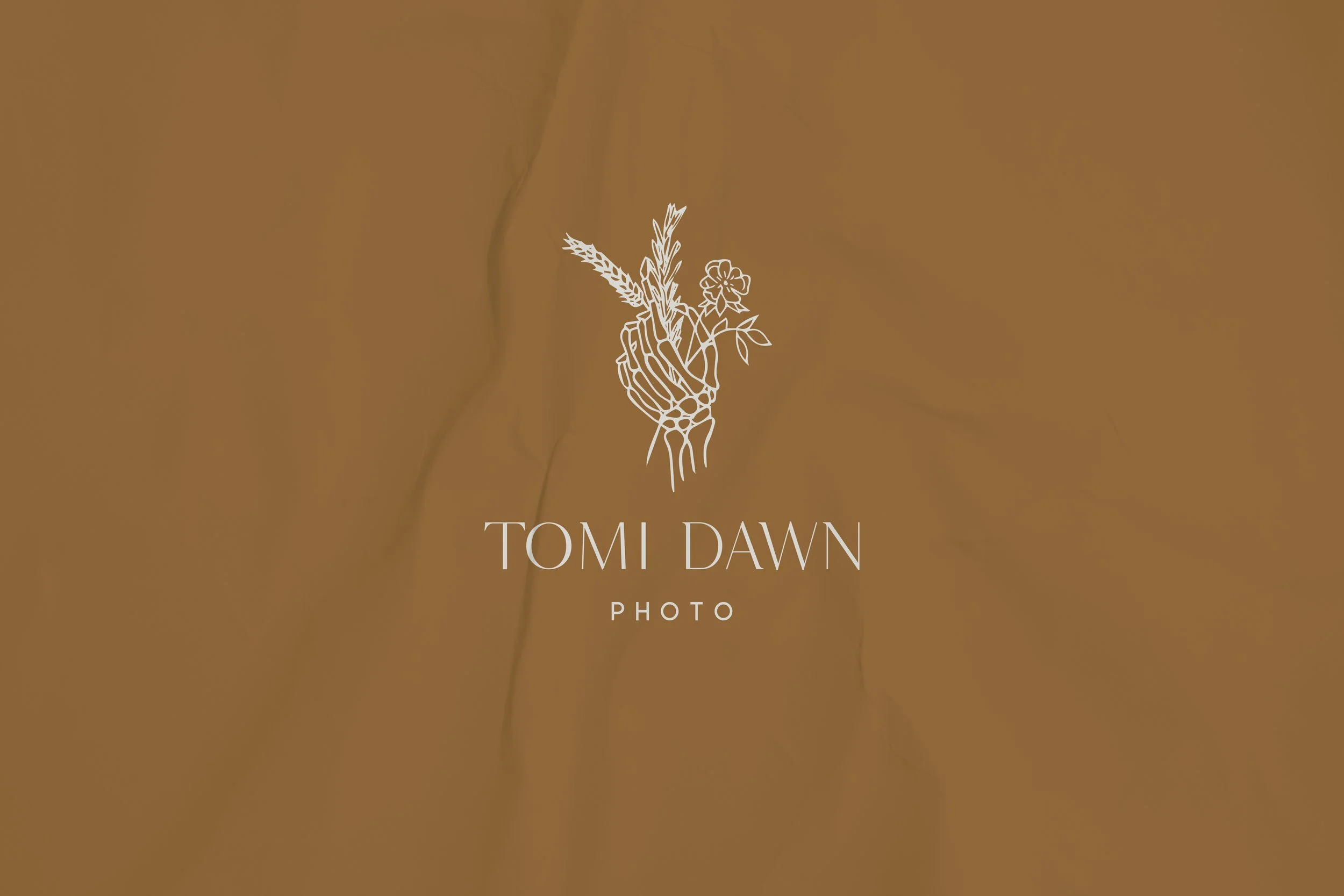 Logo for Tomi Dawn Photo