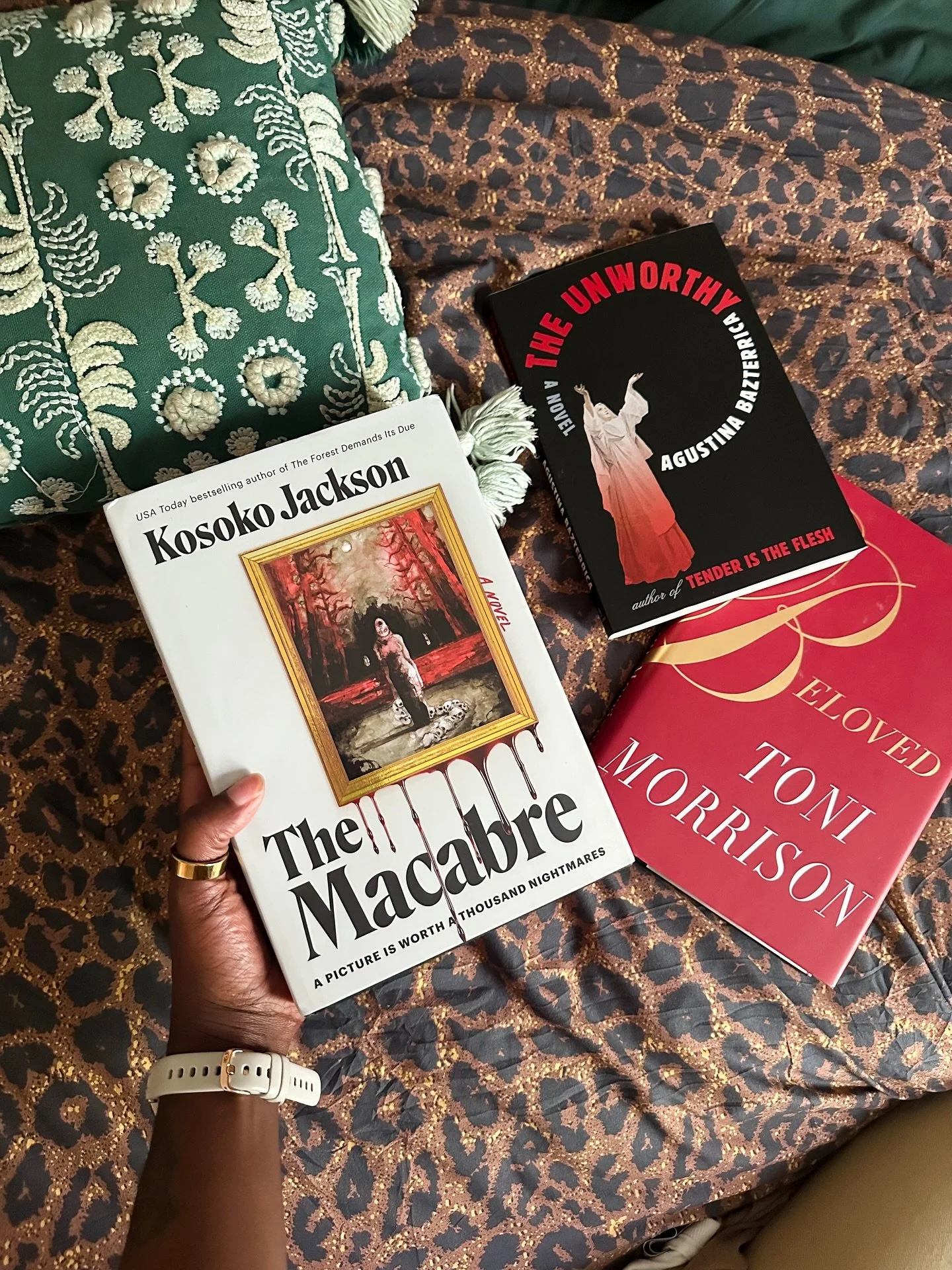 haunting horror is all you get from this photo &mdash; this is my last. current. next. 📚

the last book I read is THE UNWORTHY by Agustina Bazterrica, a feminist horror that reeks of all the dystopian perils that will make anyone shiver. extreme rel