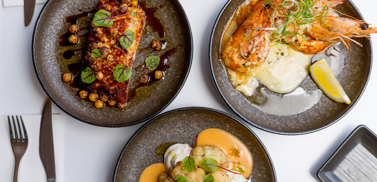 Reservations — Edgewater Dining & Lounge Bar