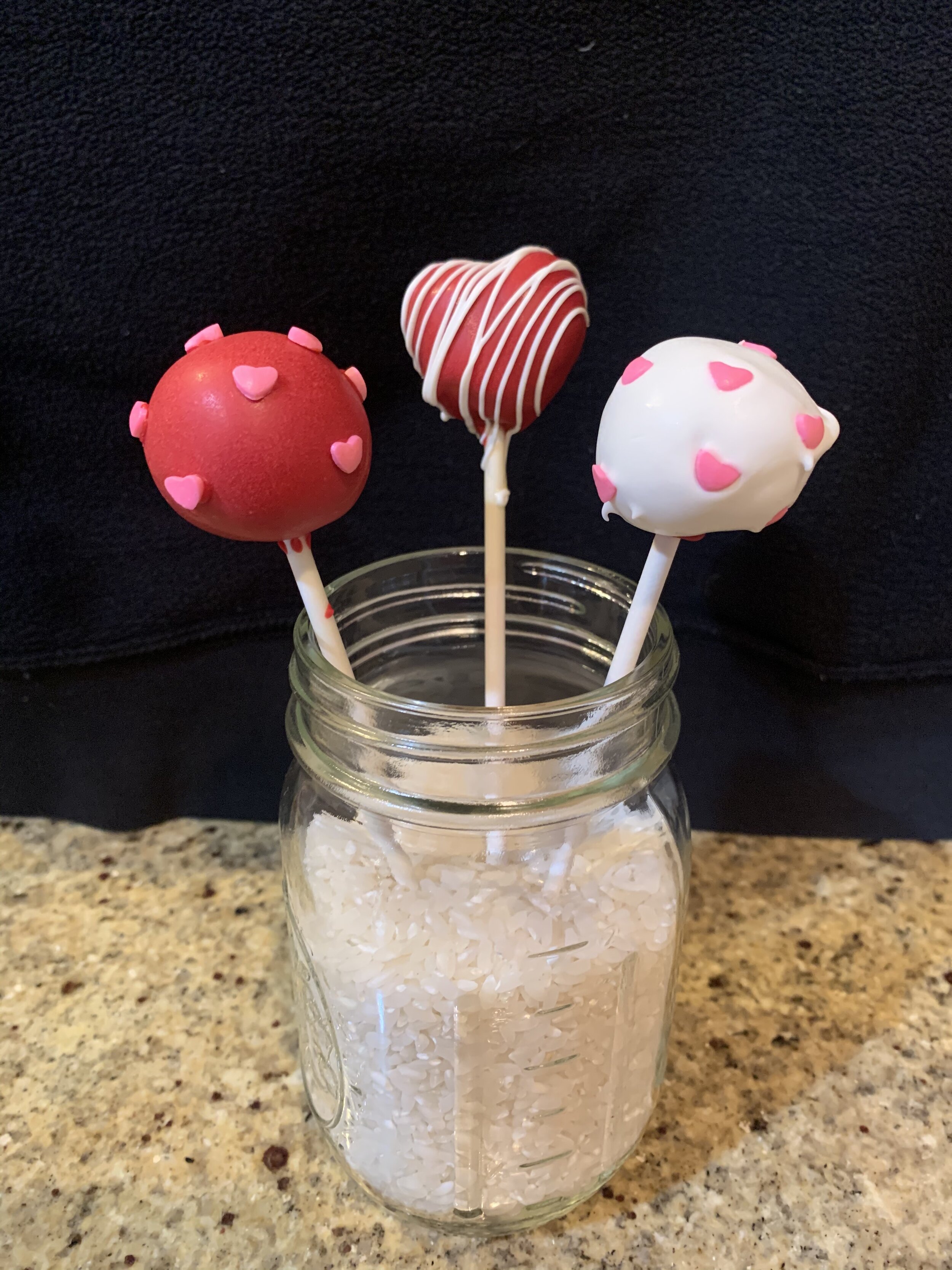 Valentine Cake Pop 008.jpeg