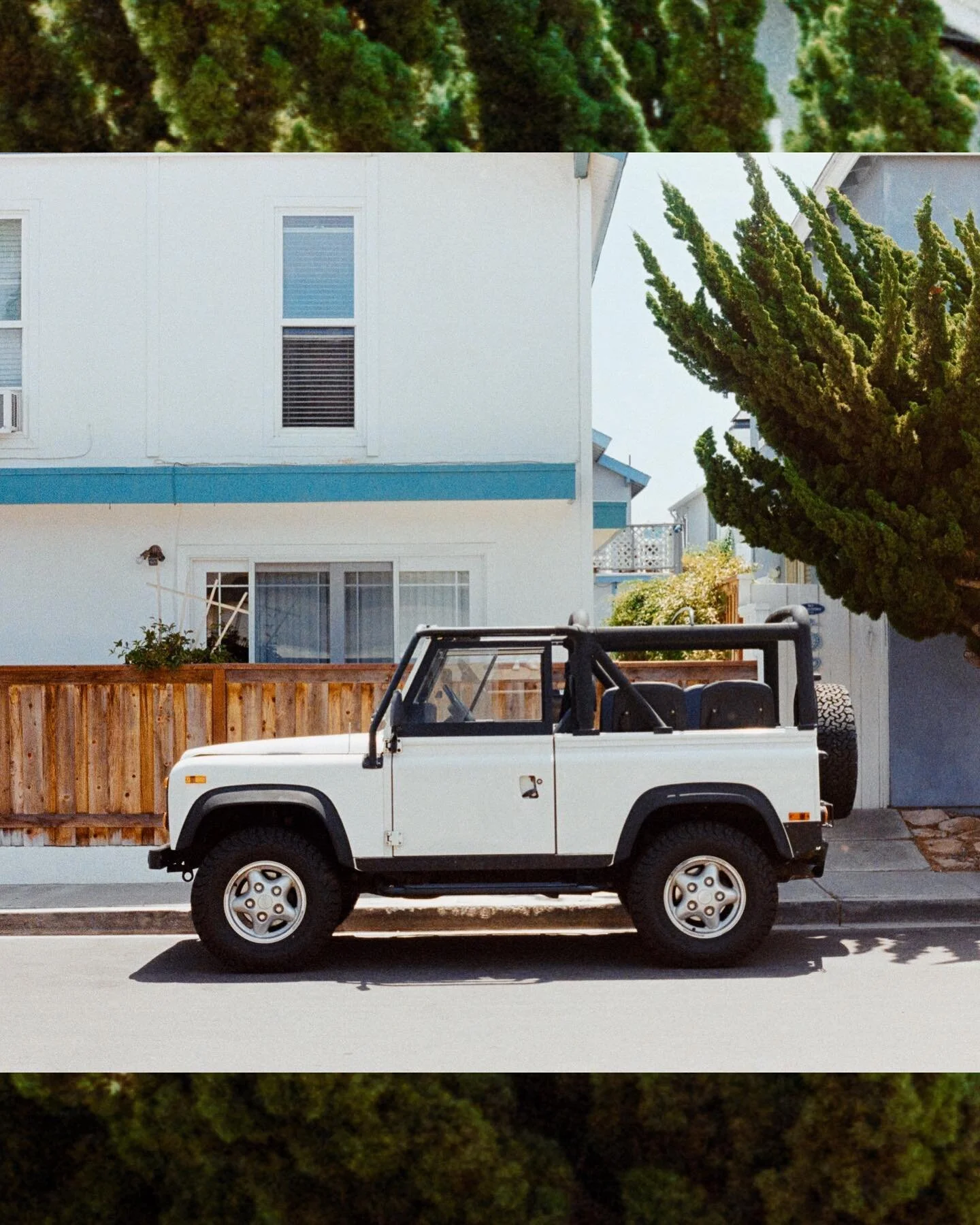 midday strolls through the new port neighborhoods, stumbled upon this old landy with some green foliage.
@kodak | #contaxg1 | Gold 200
