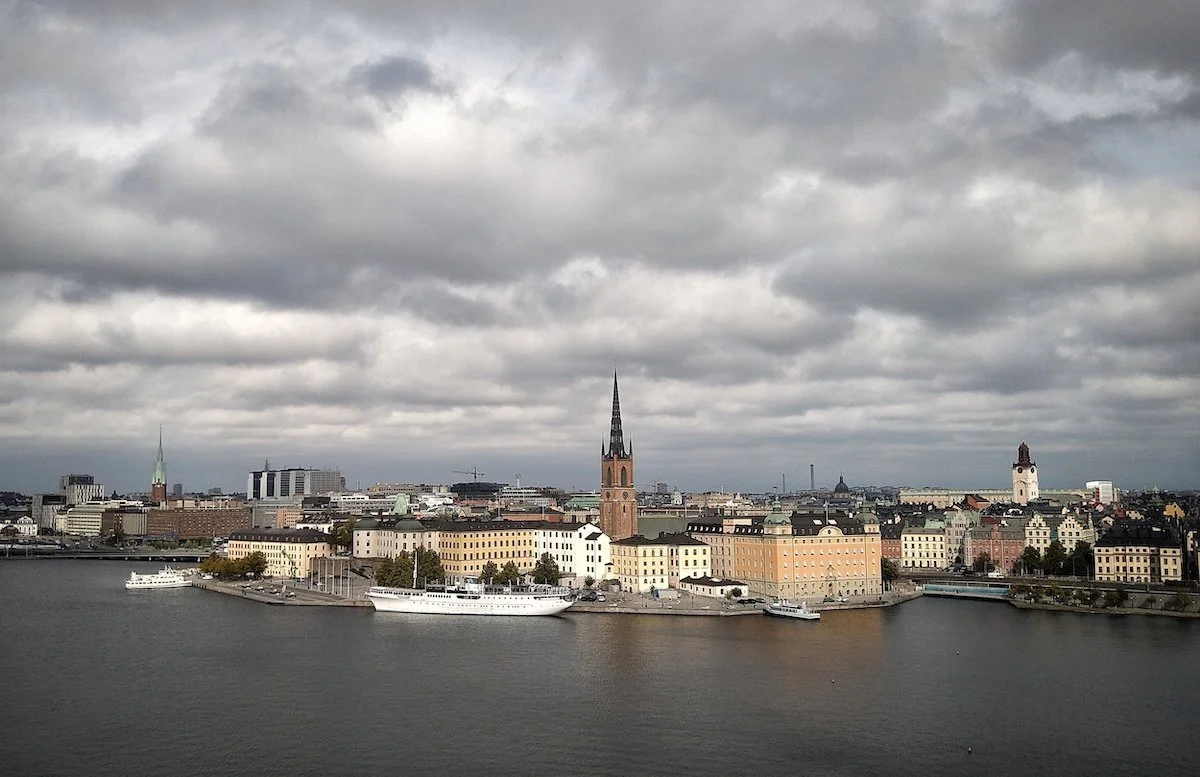 Stockholm region bans fossil fuel advertising