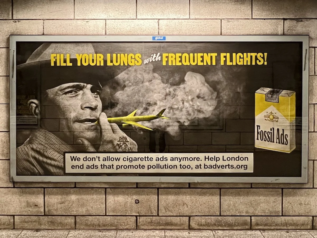 Health professionals call for TfL-wide ban on polluting ads