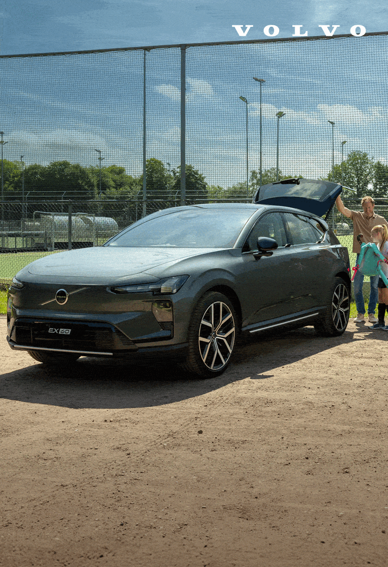 Volvo_WK_HockeyActivatie_Social_Organisch_2-ezgif.com-optimize (1).gif