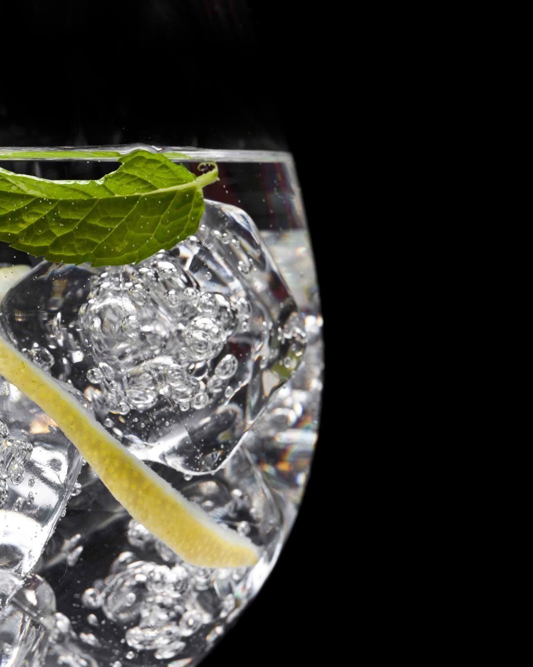 Il fait un froid de canard, mais ici c&rsquo;est ambiance &eacute;t&eacute; m&ecirc;me en d&eacute;cembre 🌴
Commente &ldquo;Ambiance&rdquo;
Tag ceux qui font monter la temp&eacute;rature sans effort
Partage ce post
L&rsquo;abus d&rsquo;alcool est da