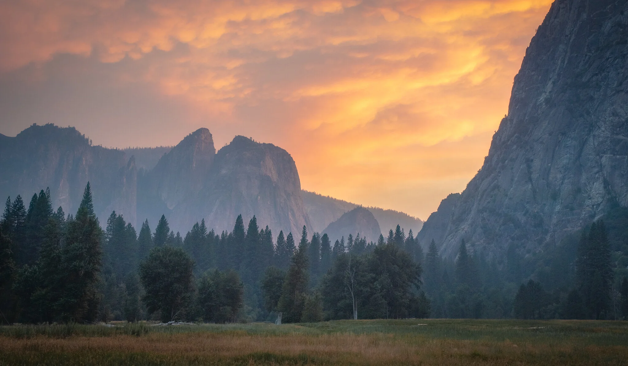 'Yosemite Wildfire Sunset' (c) Kieran Metcalfe