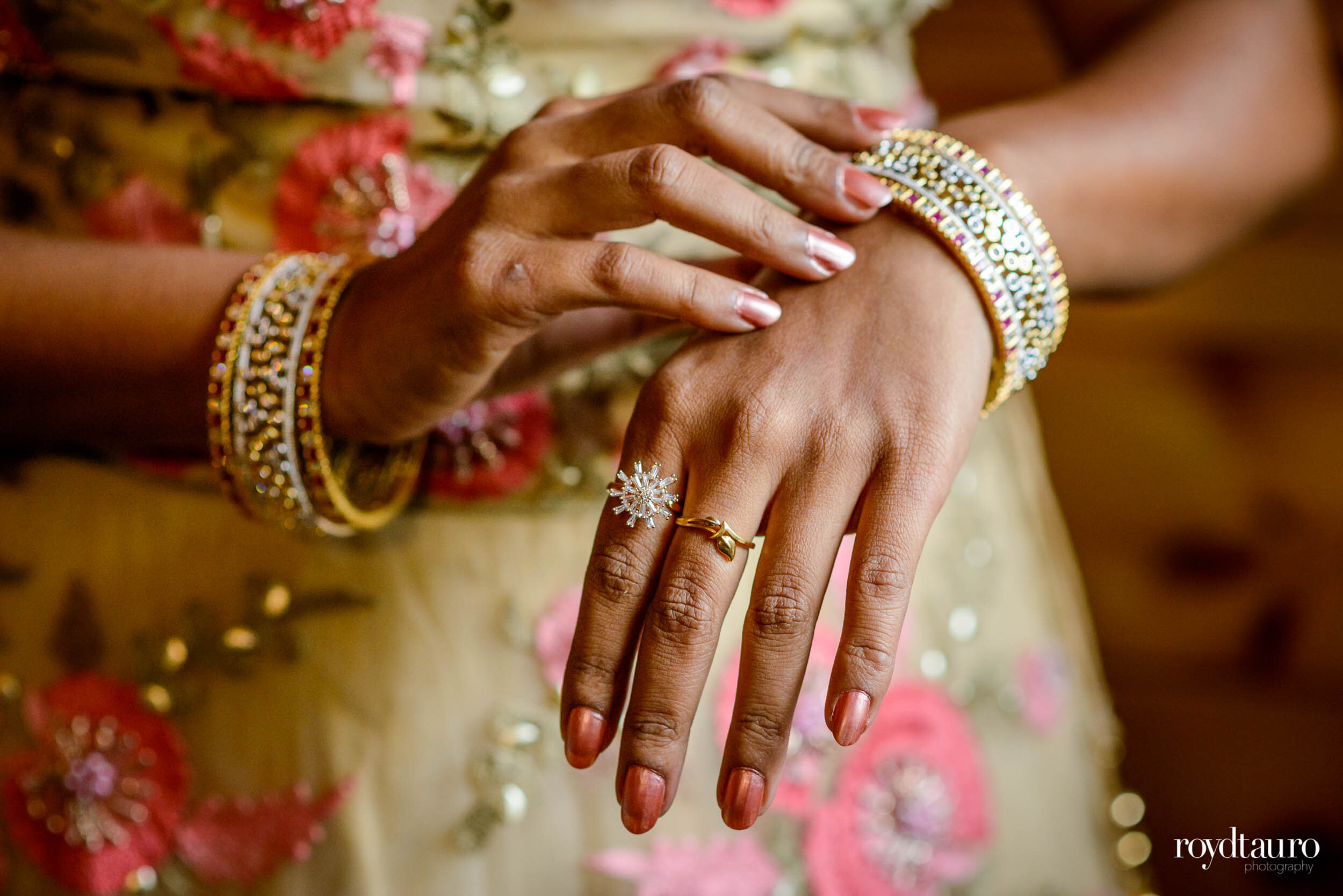 Lijo-Neha-Engagement-LR-10.jpg