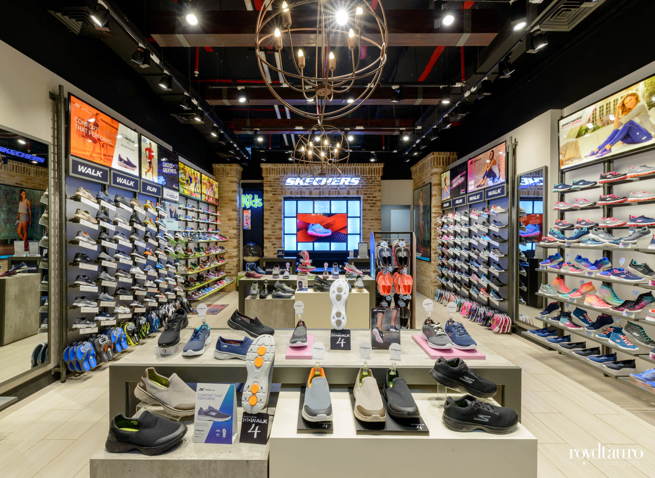 Skechers: Interior Photography — Royd Photography