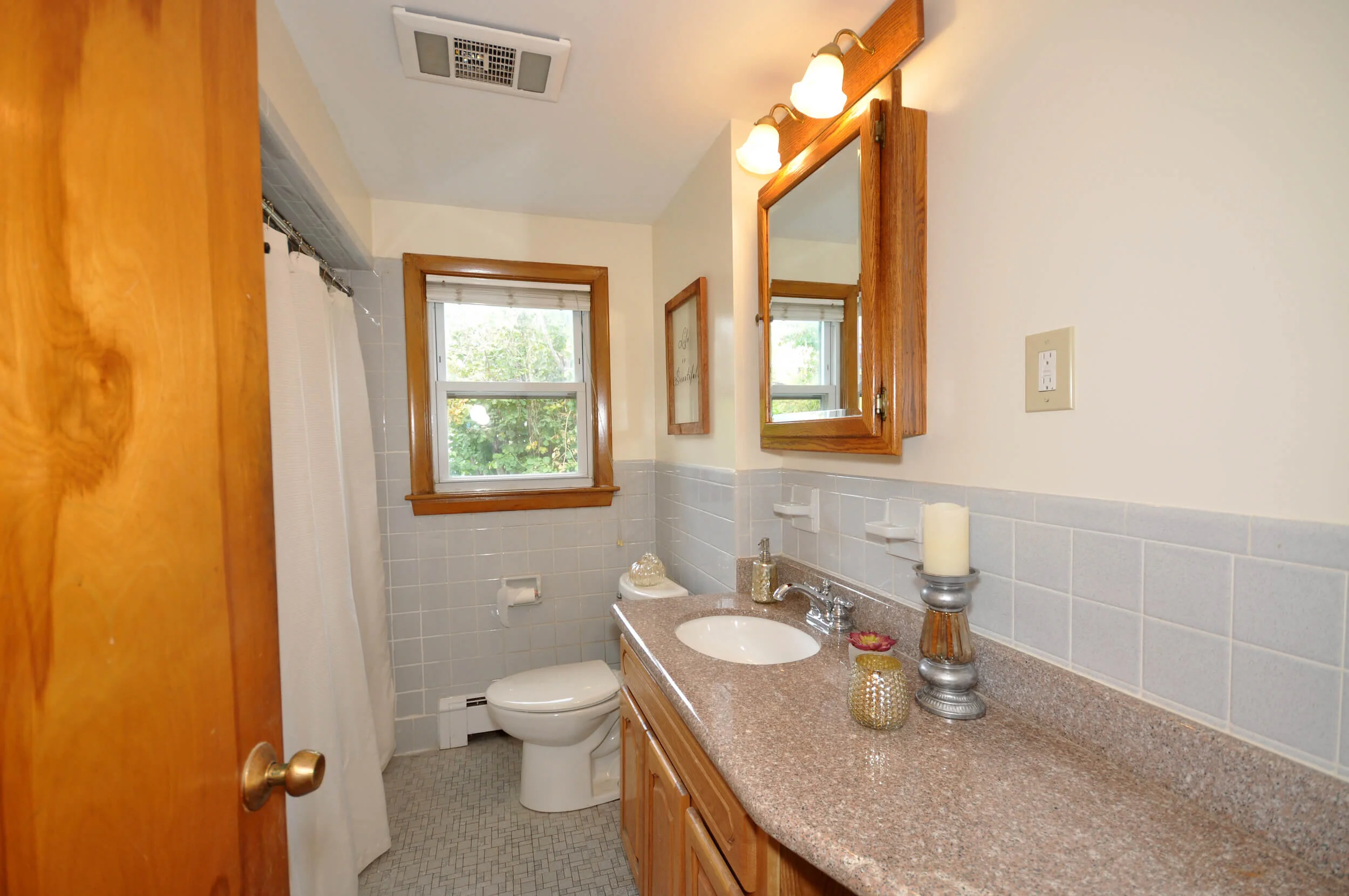 62 Bow Street Lexington MA_bathroom.JPG