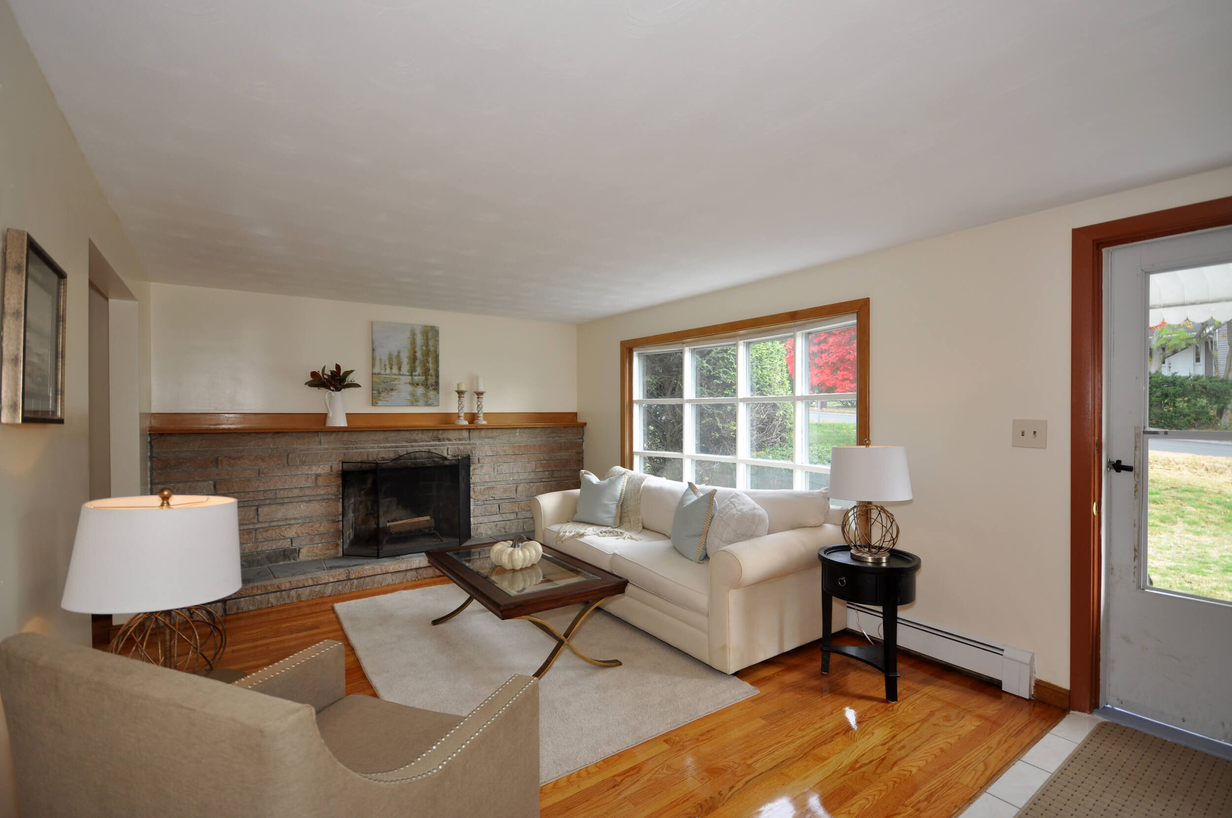62 Bow Street Lexington MA_living.JPG