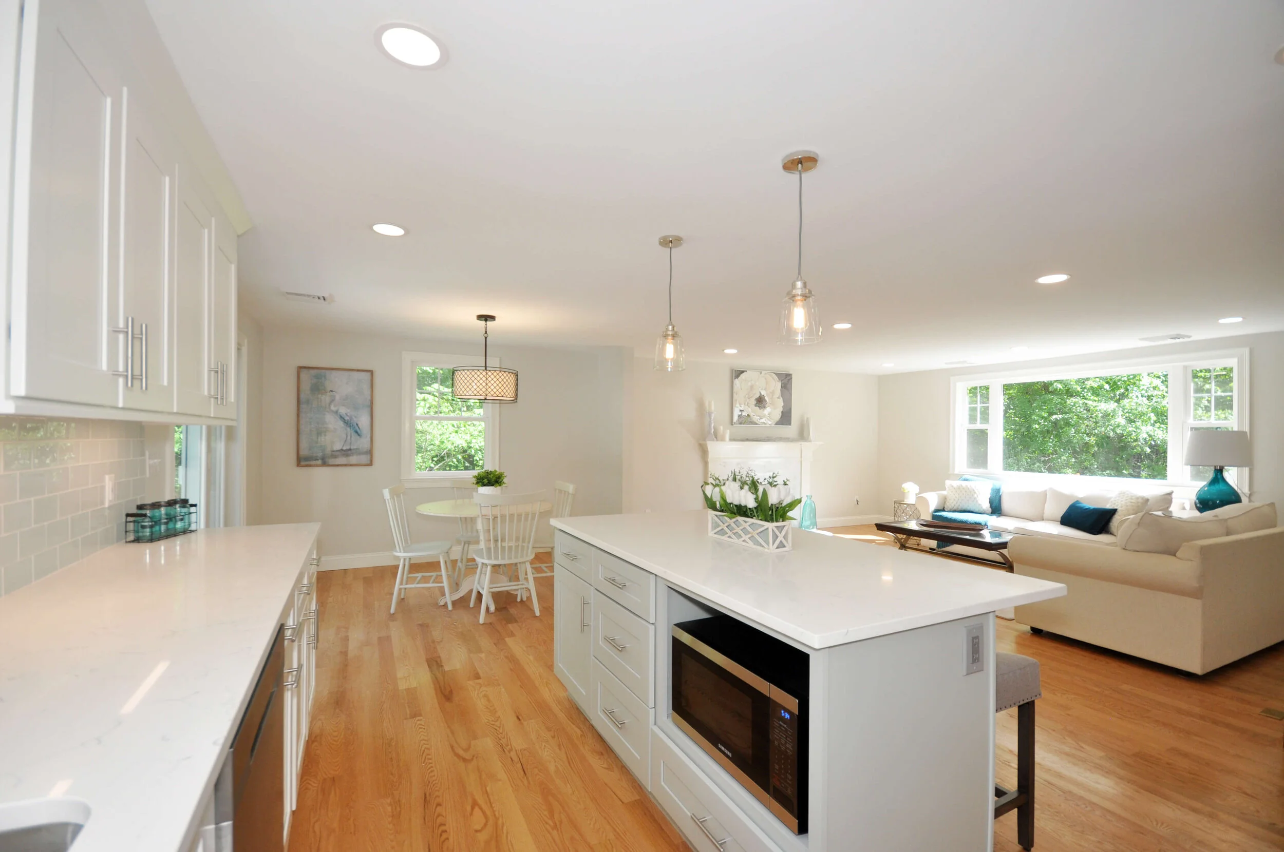 3 Willard Circle Bedford MA_0364.JPG