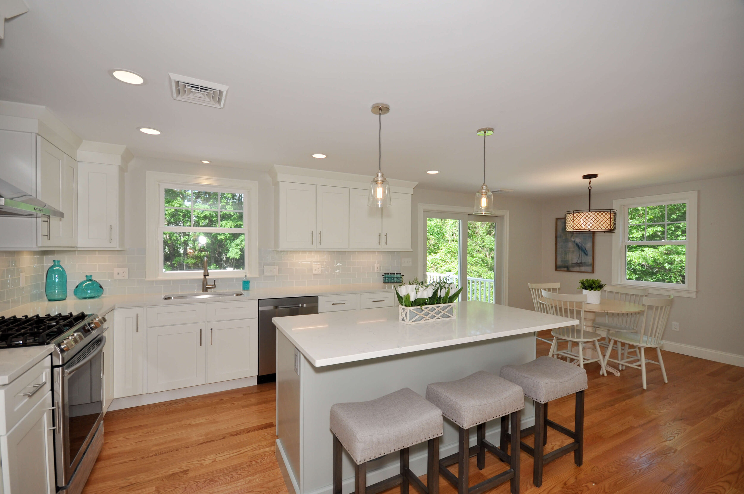 3 Willard Circle Bedford MA_0357.JPG