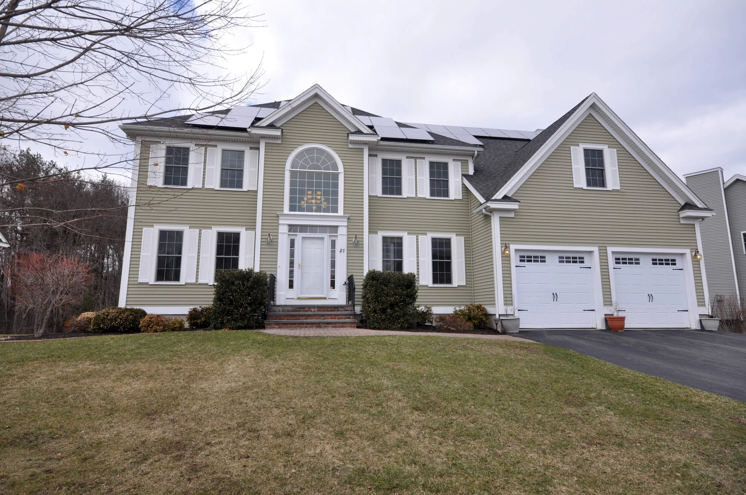 27 Liberty Road, Bedford MA