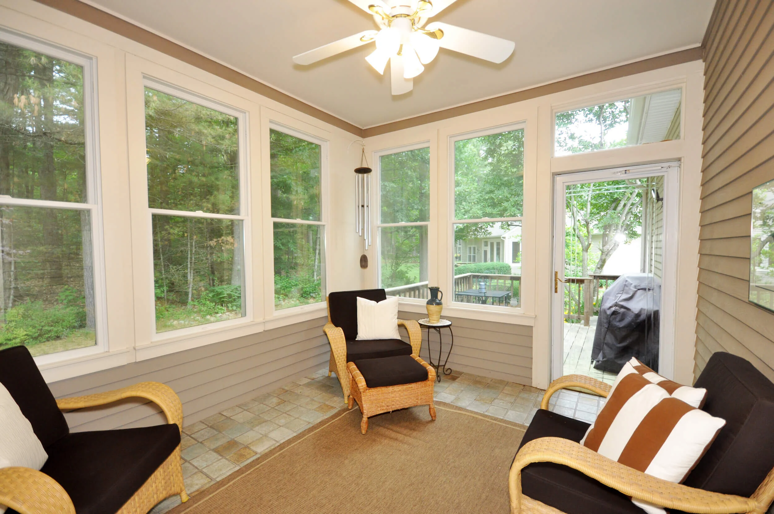2 Stonegate Drive Bedford MA_0232.JPG