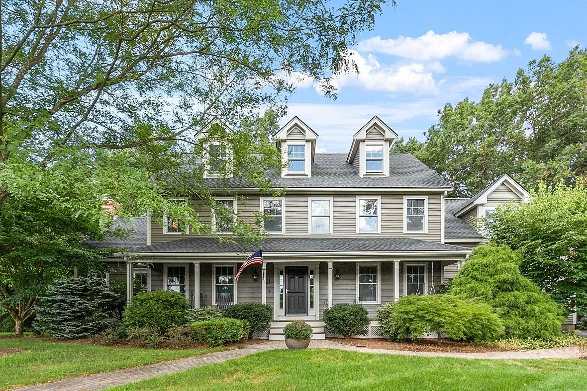 21 Hickory Lane, Stow