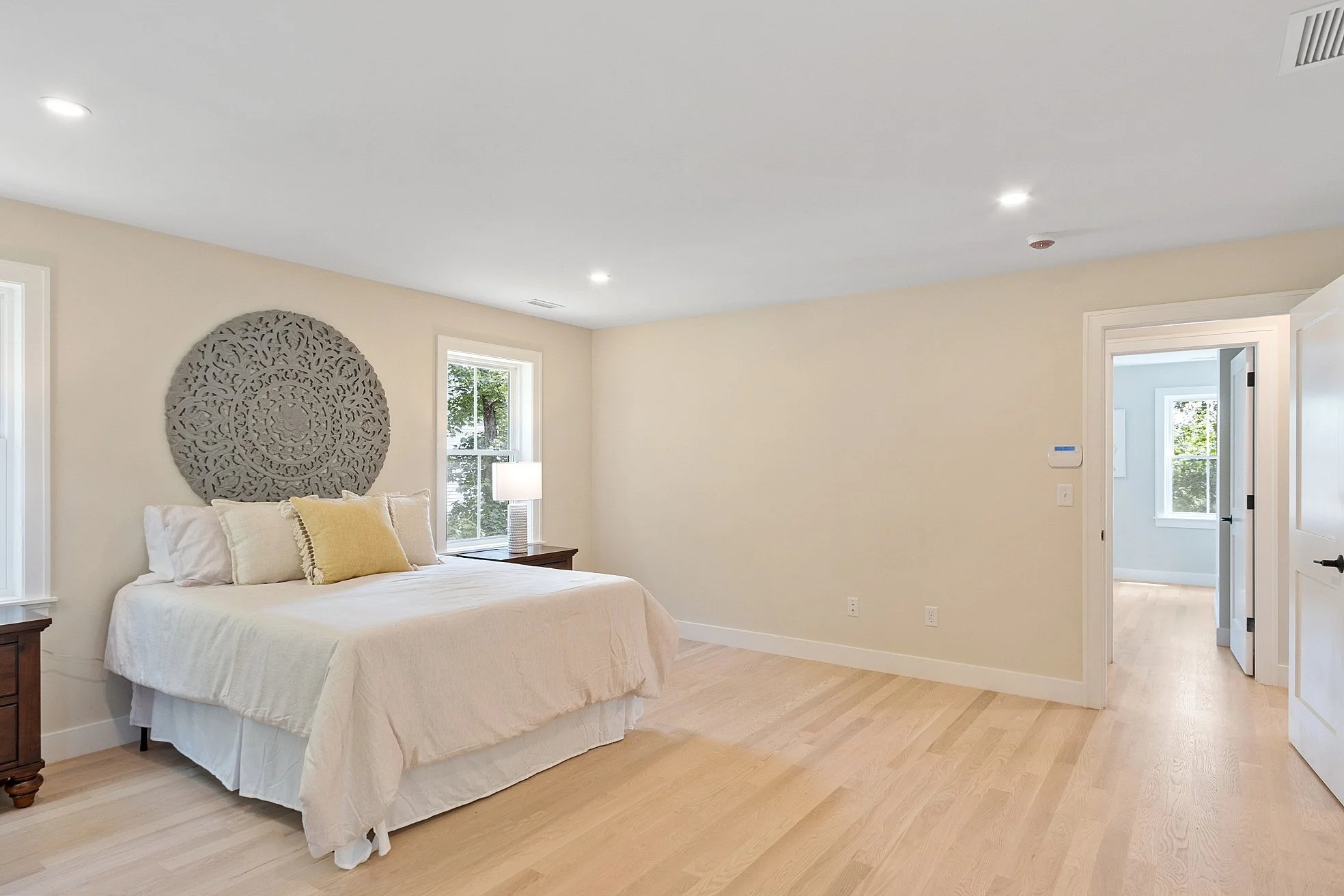 42 Hillside Ave Bedford MA Job 35672 0046 MLS.jpg