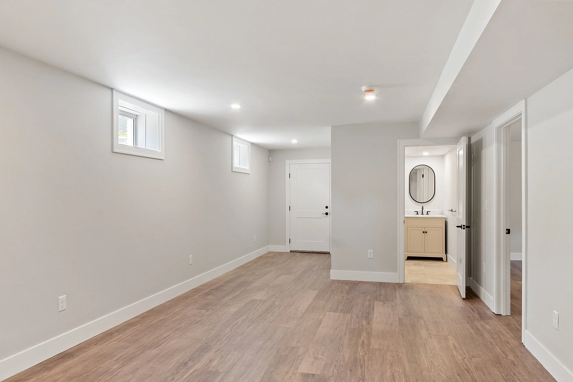 42 Hillside Ave Bedford MA Job 35672 0054 MLS.jpg