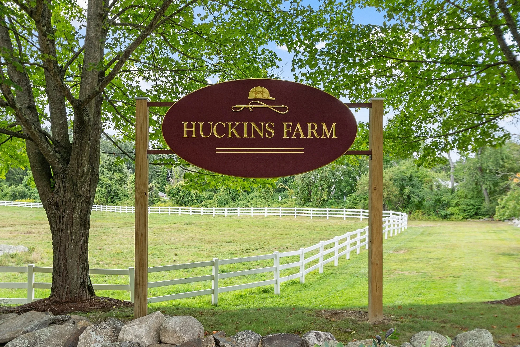 31 Pickman Drive Bedford Massachusetts Job 36356 0002 MLS.jpg