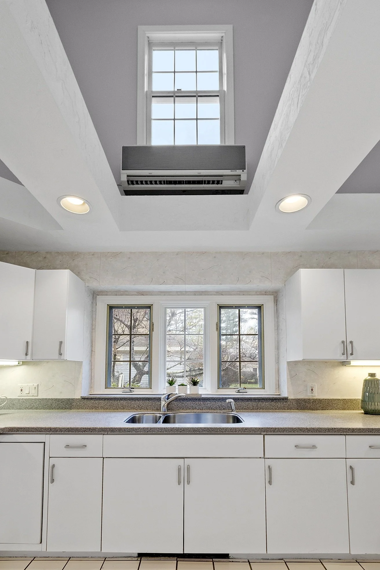 34 Pickman Drive Bedford Massachusetts Job 37584 0032 MLS.jpg