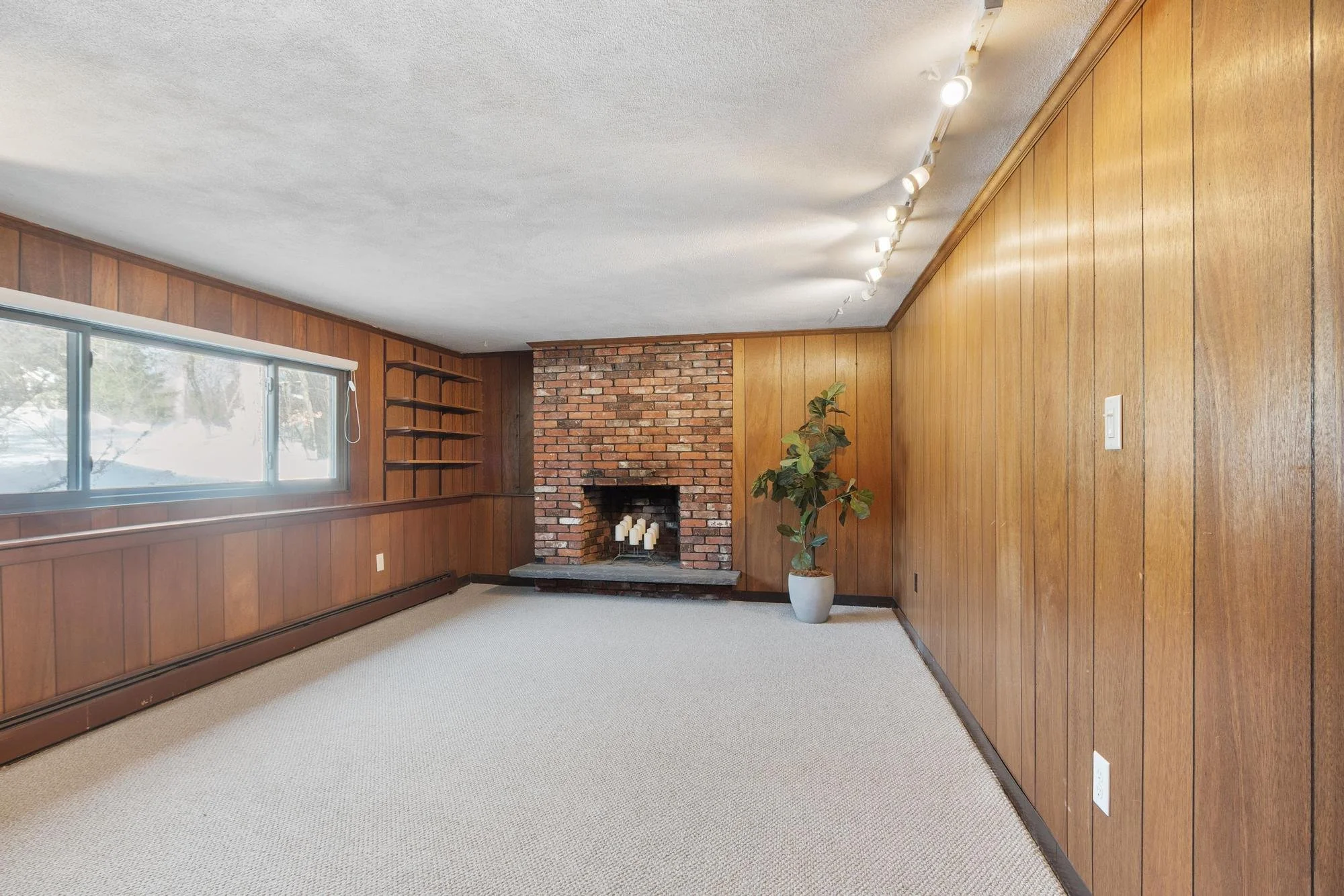 27 Fox Run Road Bedford Massachusetts Job 38046 0017.jpg