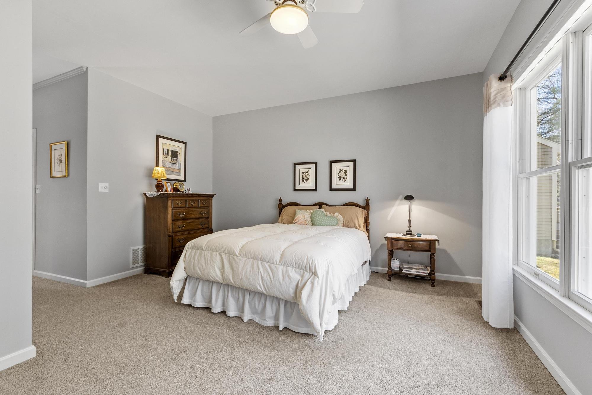 15 Pheasant Lane Bedford Massachusetts Job 38903 0029.jpg