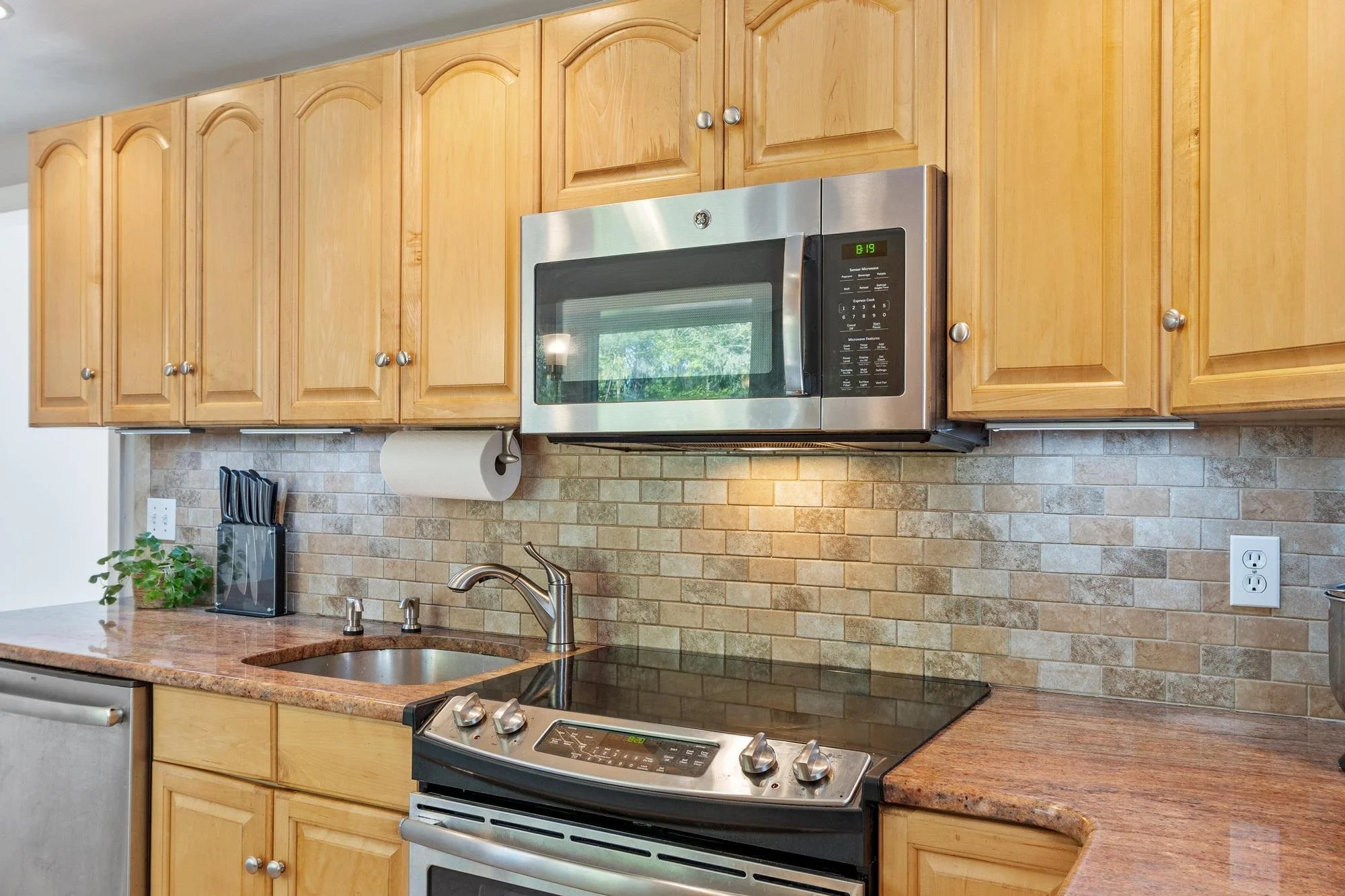 289 South Road Bedford Massachusetts Job 39113 0026.jpg
