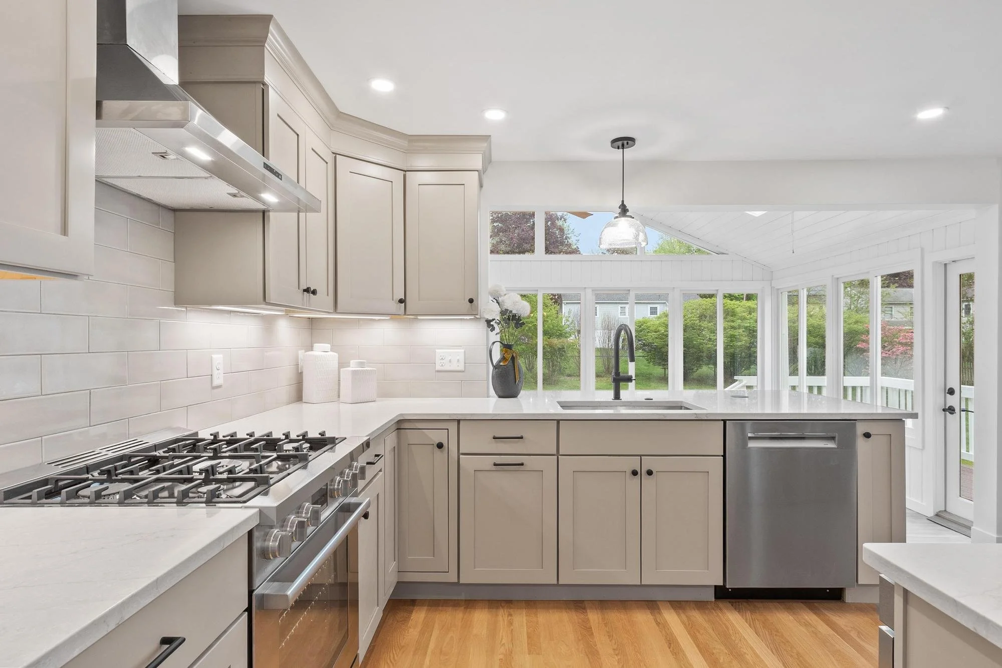 21 Clark Road Bedford Massachusetts Job 39083 0016.jpg