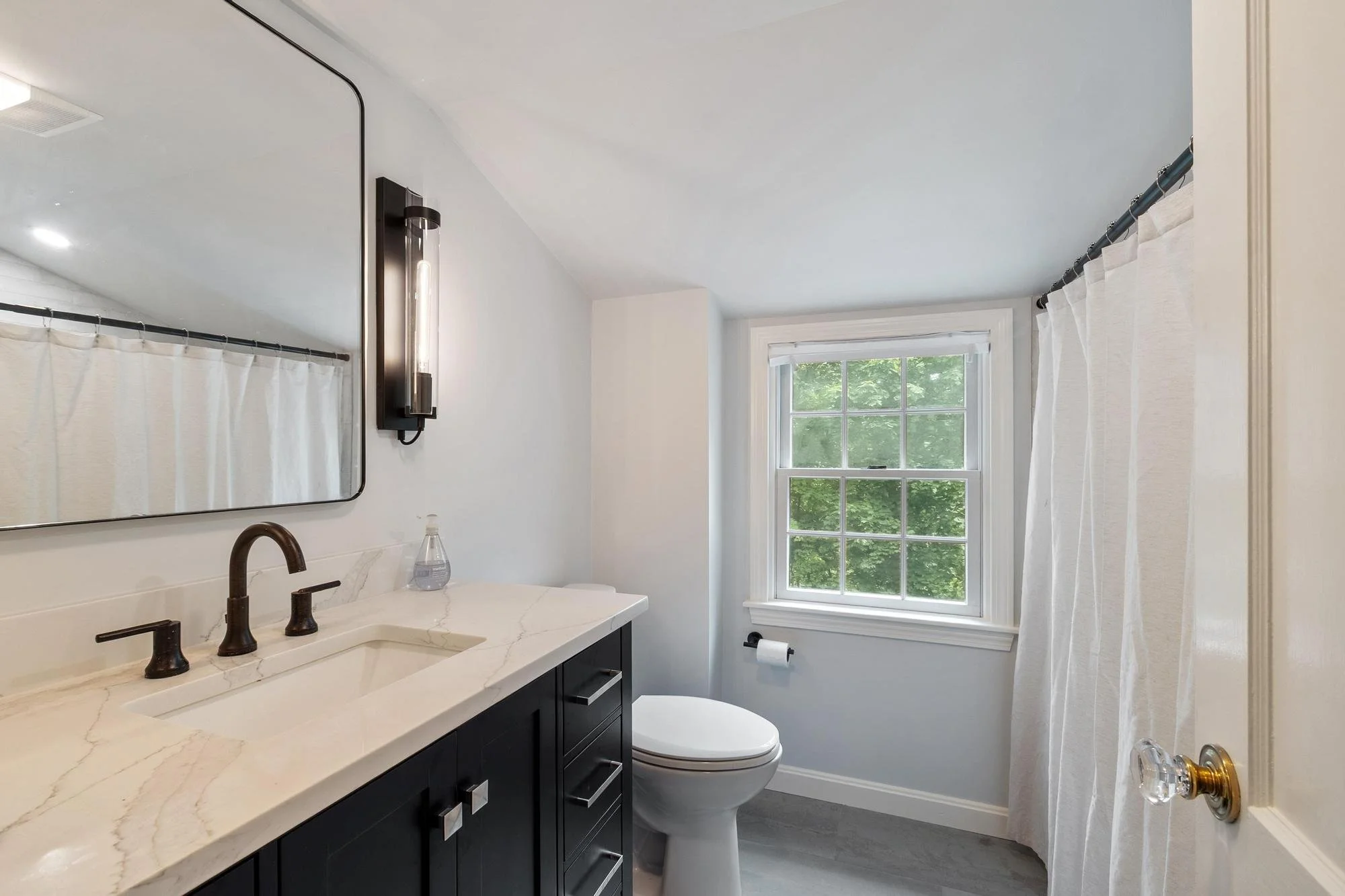 2 Doris Road Bedford Massachusetts Job 38837 0029.jpg