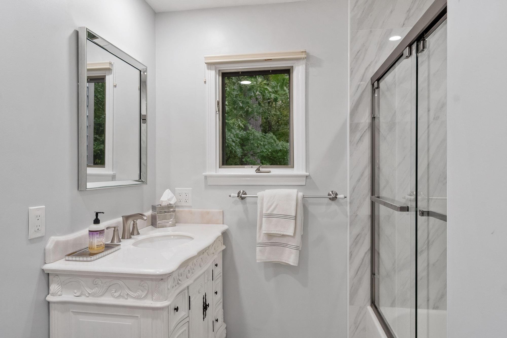 25 Pickman Drive Bedford Massachusetts Job 40789 0048.jpg