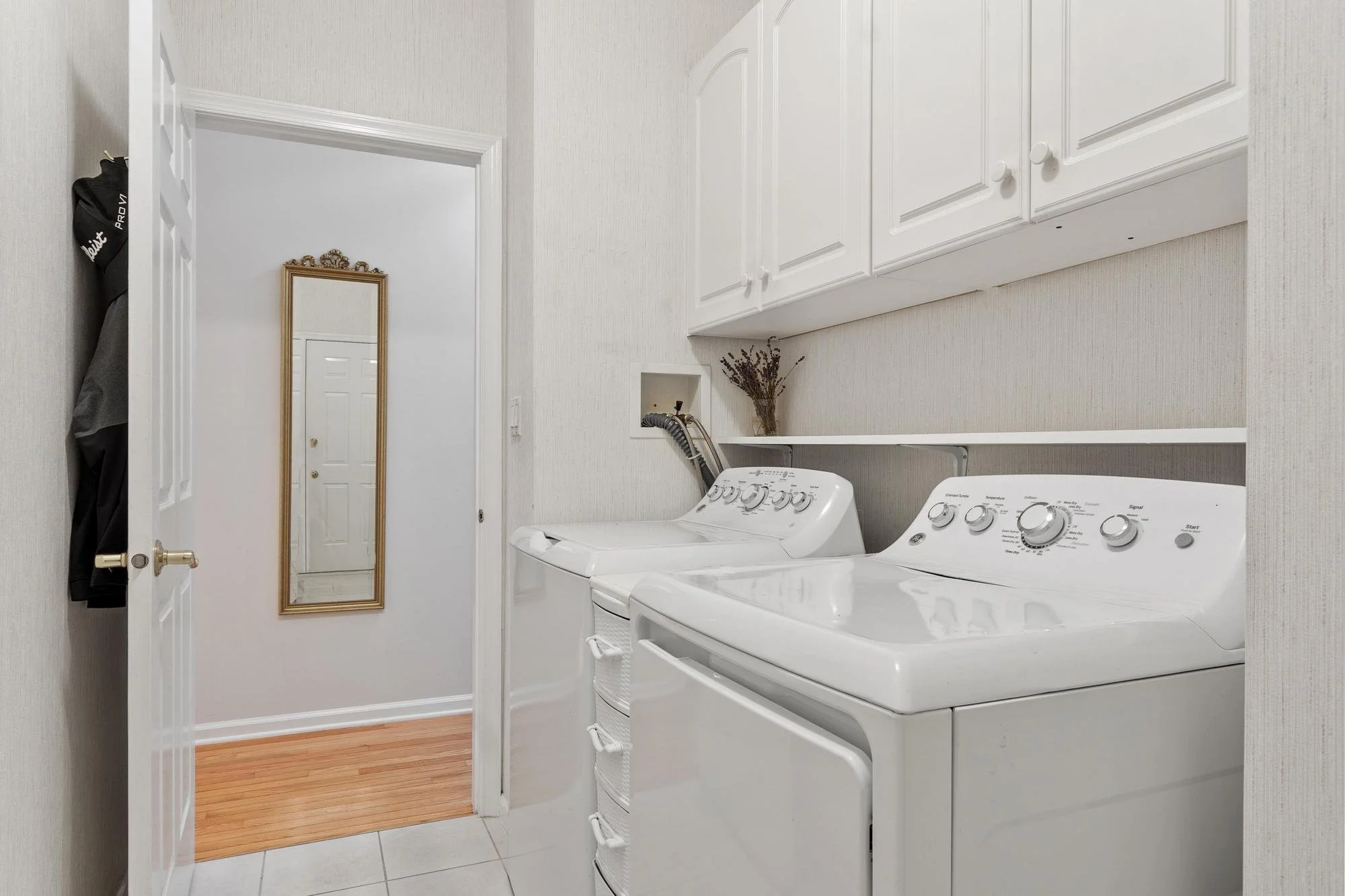 2 Nelson Circle Bedford Massachusetts Job 40018 0026.jpg