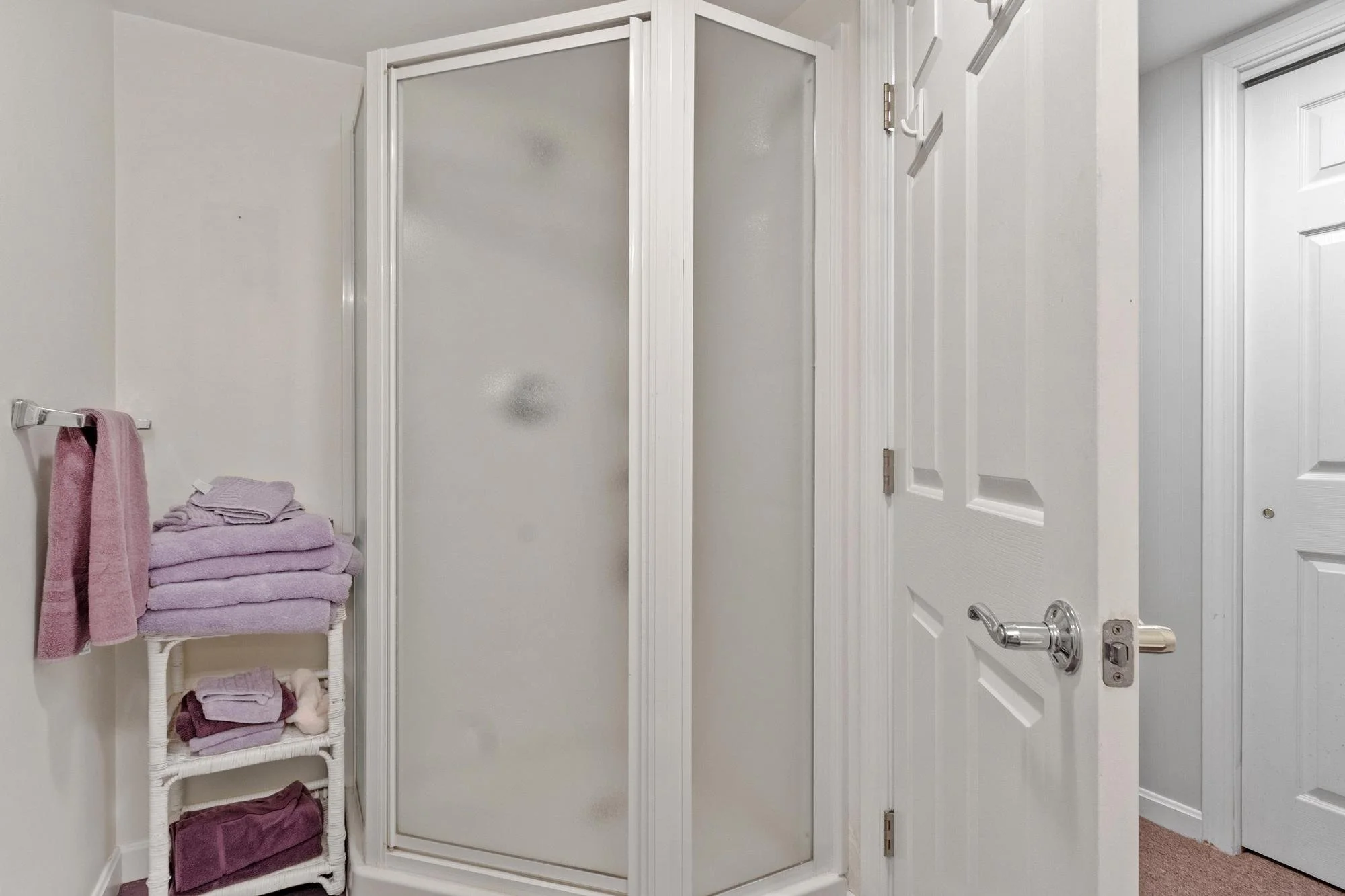 2 Nelson Circle Bedford Massachusetts Job 40018 0041.jpg