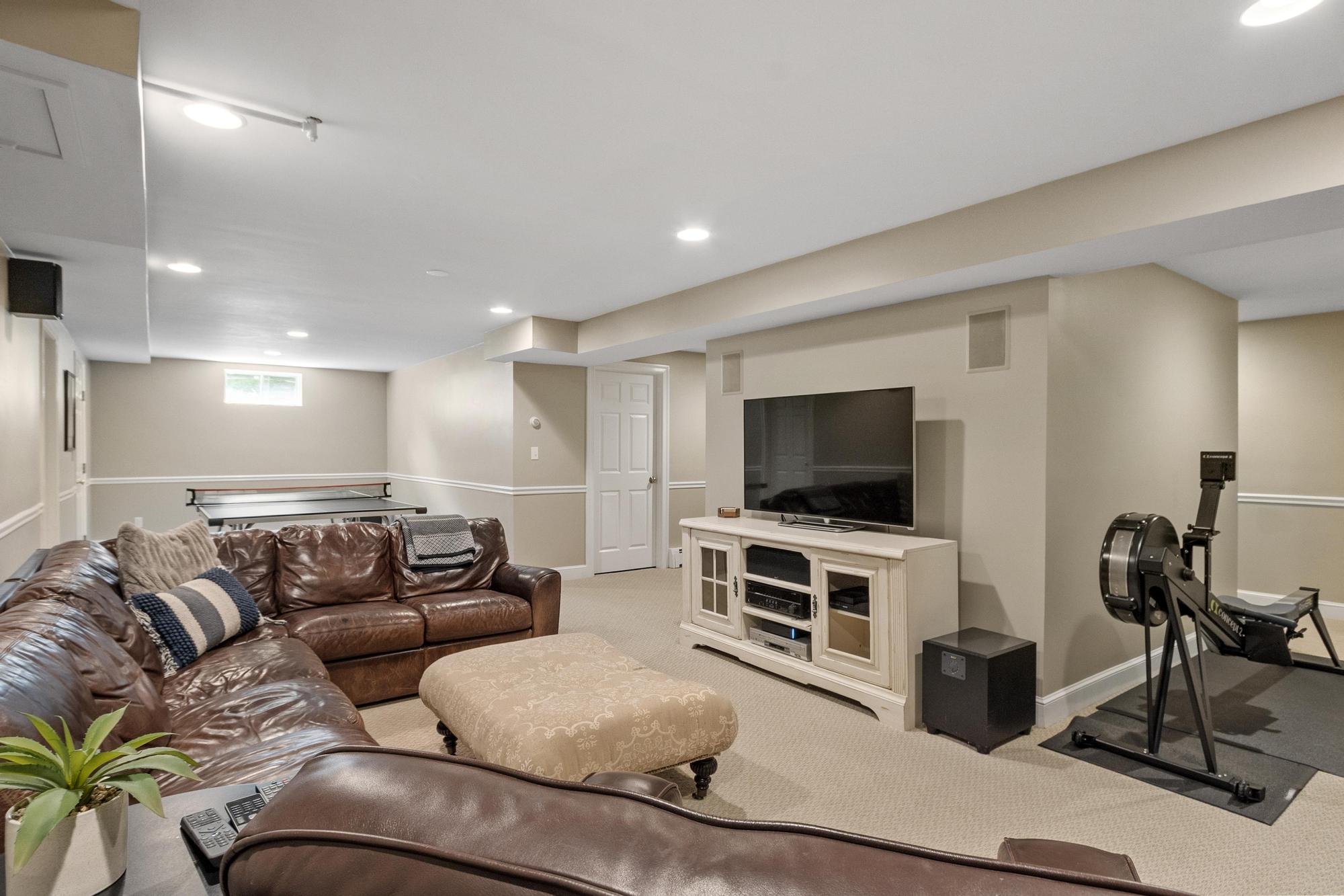 7 Sweeney Ridge Road Bedford Massachusetts Job 40765 0066.jpg