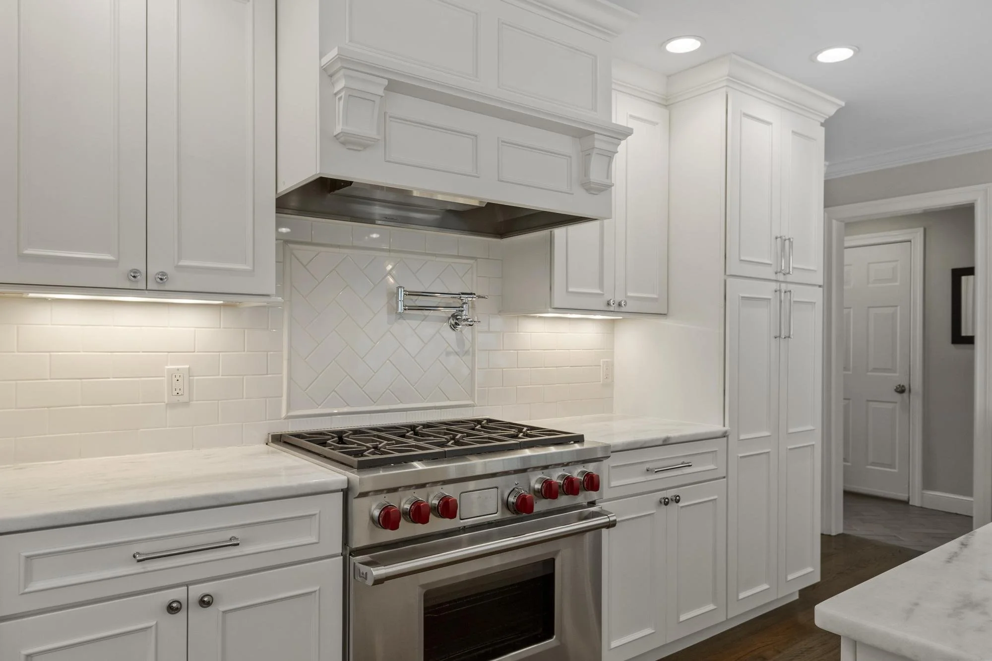 7 Sweeney Ridge Road Bedford Massachusetts Job 40765 0037.jpg