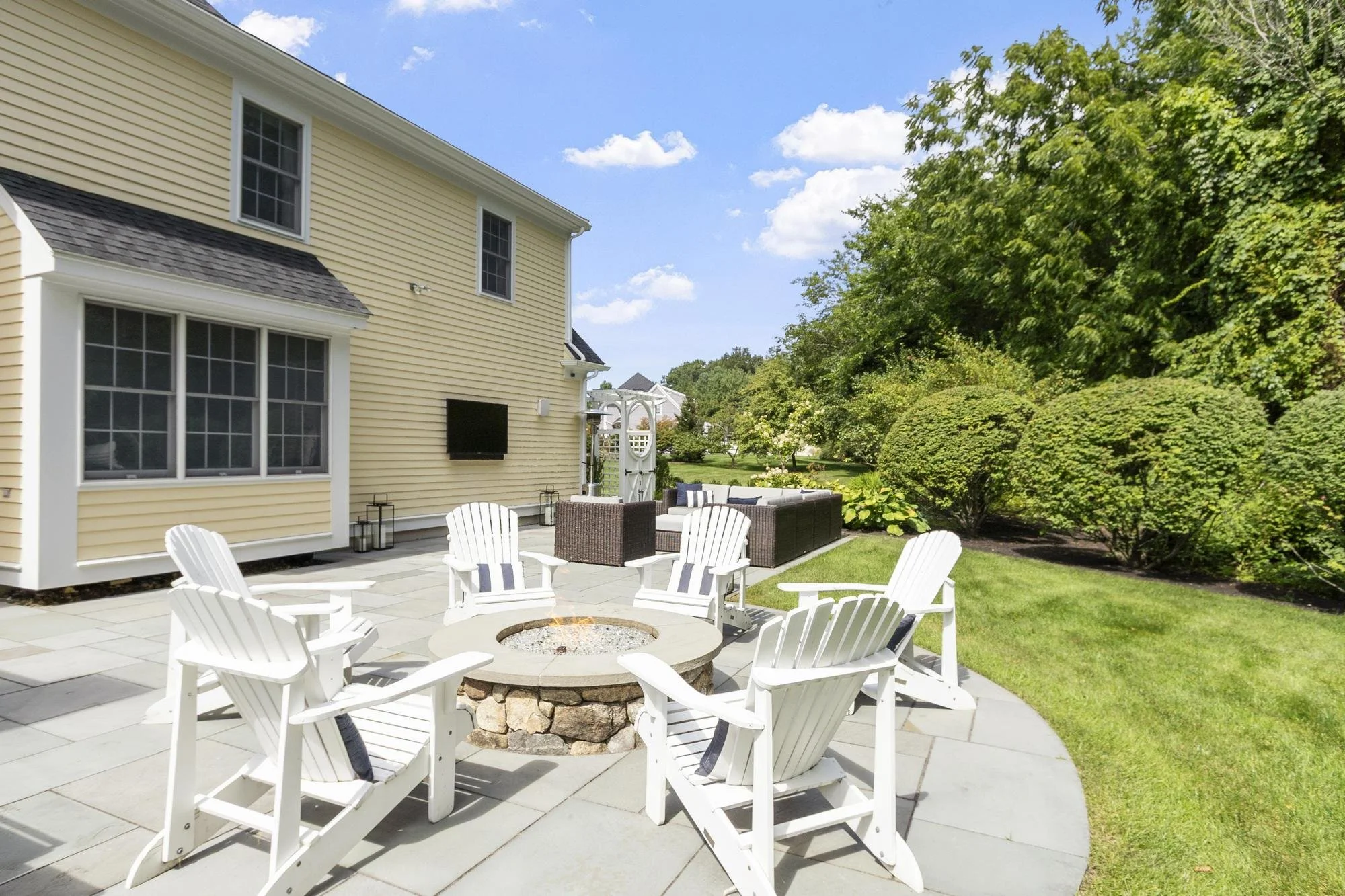 7 Sweeney Ridge Road Bedford Massachusetts Job 40765 0003.jpg