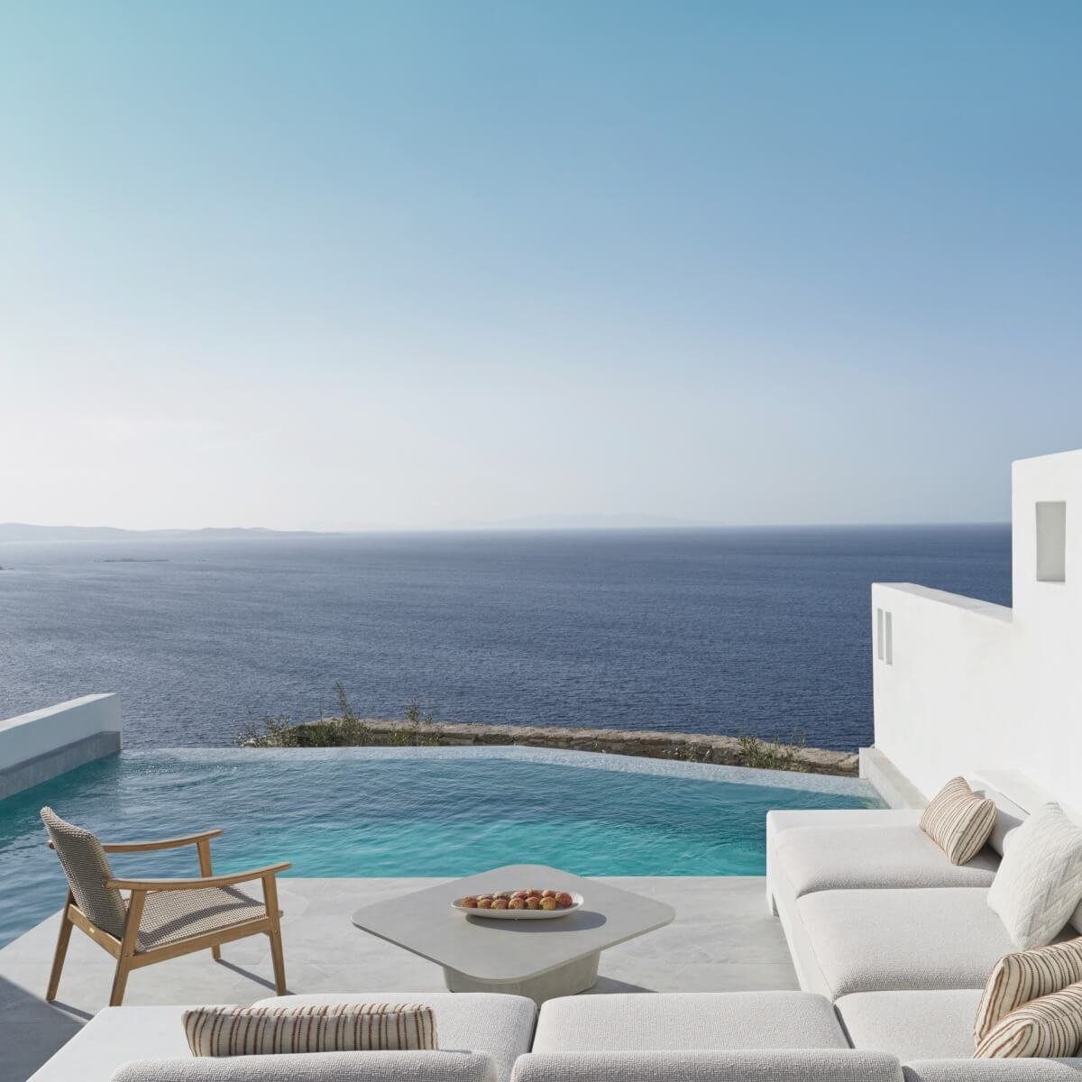 Deos, Mykonos
