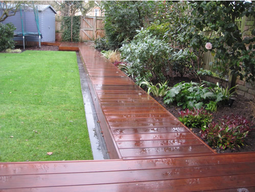 Contemporary Decked Garden