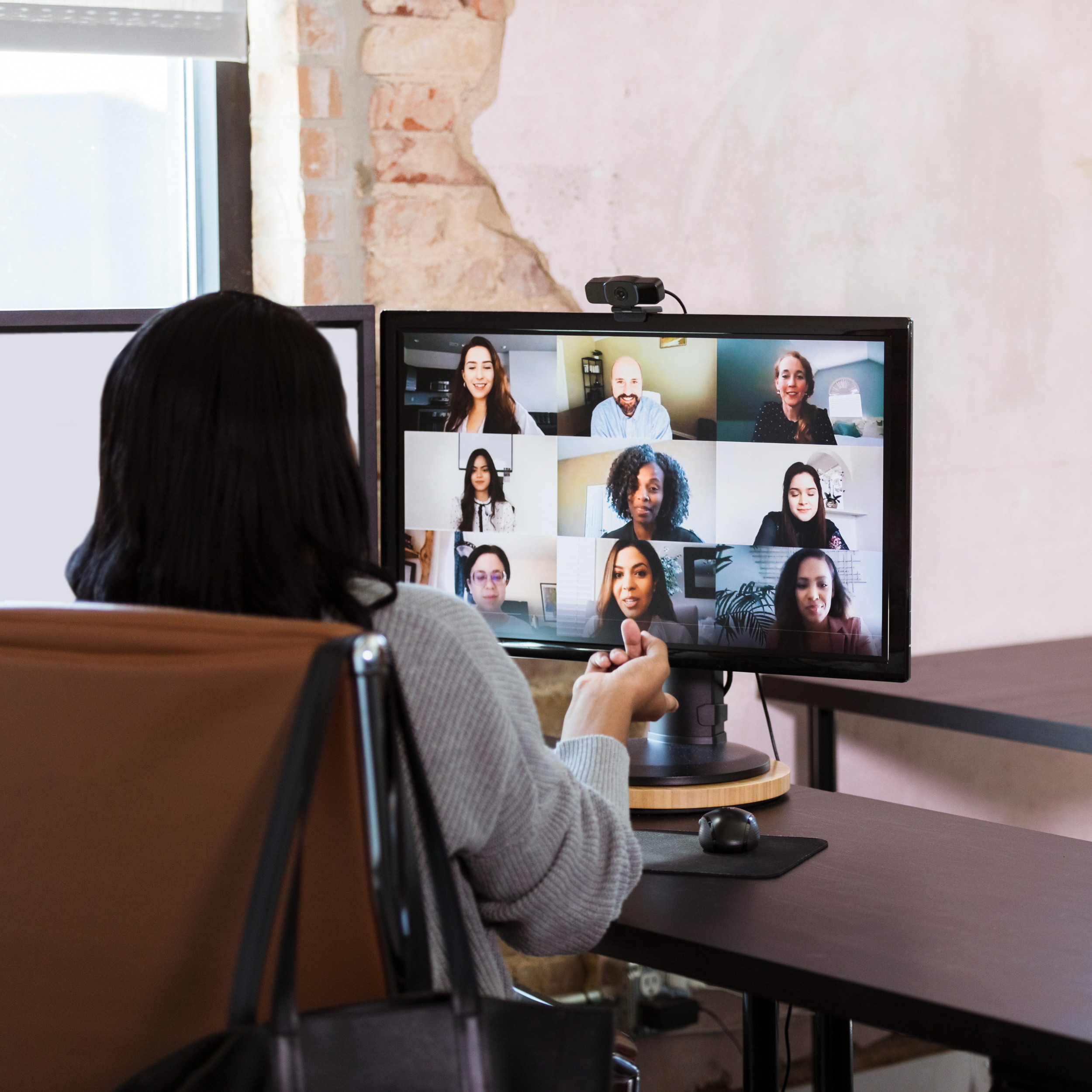 Setting the Stage: Goals for Kickoff Meetings in Industry-Sponsored Publications