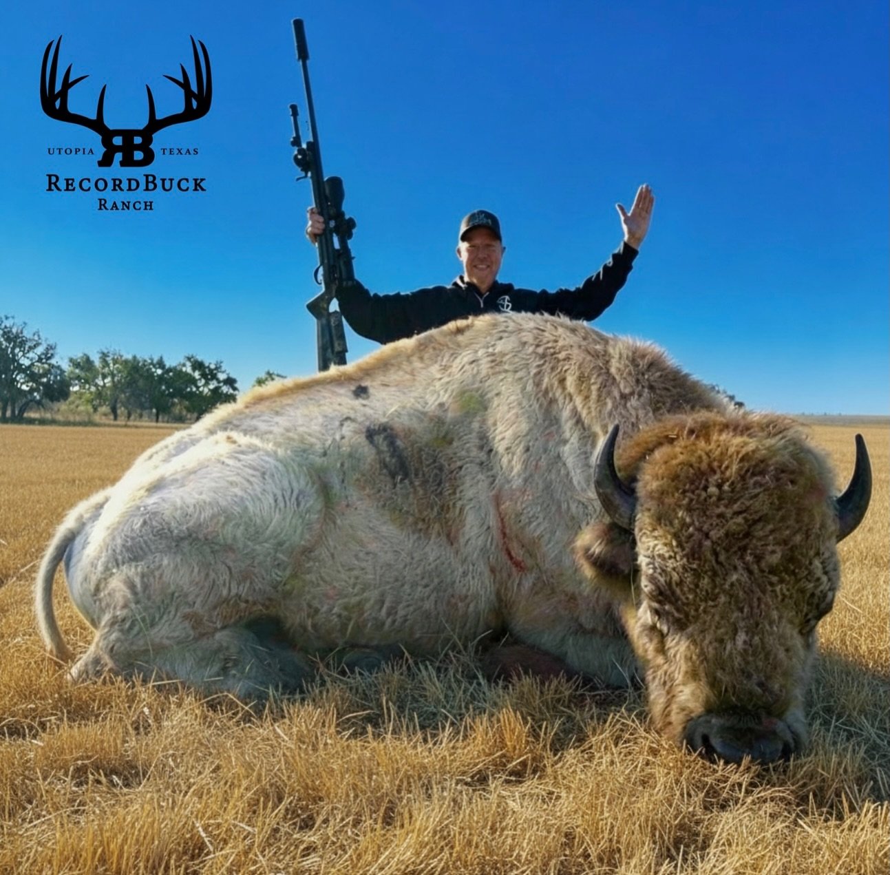 Big white bison hits the ground for another happy hunter! Heading home with a freezer full of premium meat and one incredible mount!

Guide: Jeremy Anderson

Ready to turn your dream hunt into reality? Get in touch today and let&rsquo;s plan your nex
