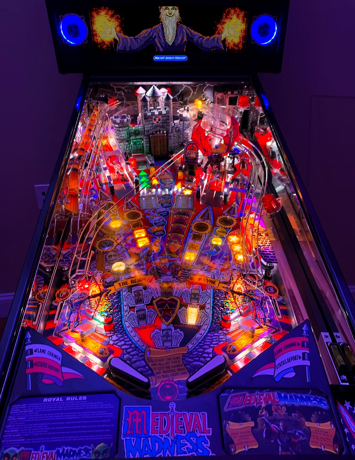 Maquina Pinball Oba Oba in 2023  Pinball, Pinball machine, Pinball machines