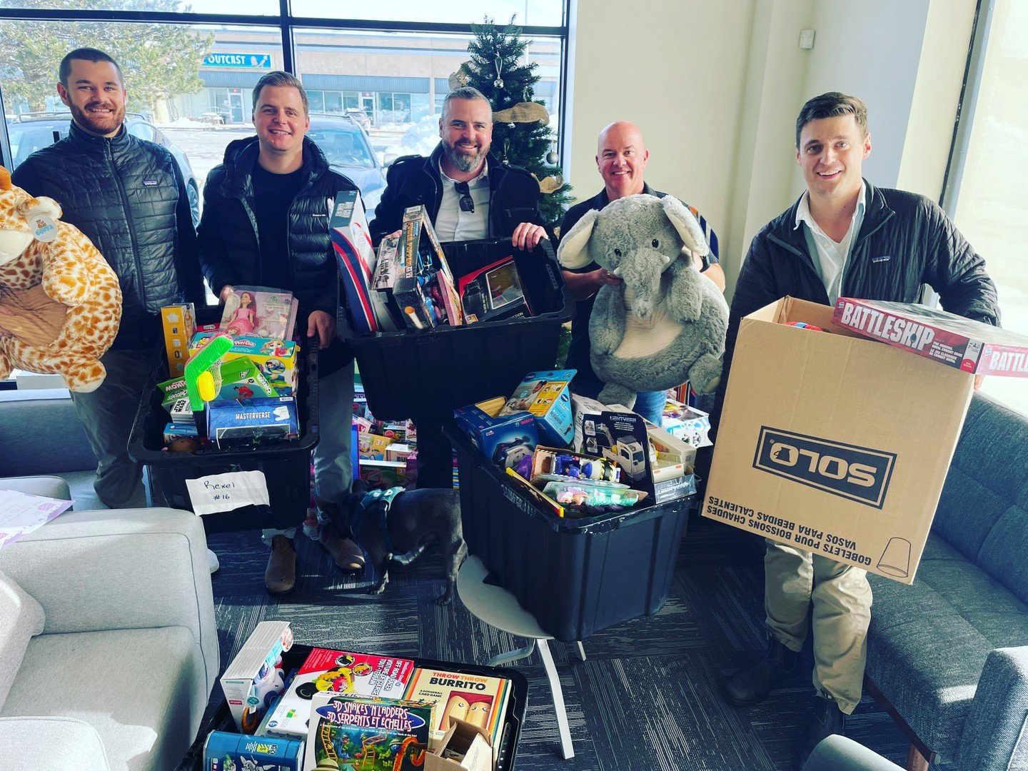 🌟🎁 A Magical Surprise from Rexel Dartmouth! @rexel_atlantic 🎄✨

Guess who stopped by our office today with a sleigh-load of holiday cheer? 🎅🚚 @rexel_atlantic ! 🌟 We're absolutely over the moon to share the incredible news: they've made a HUGE d