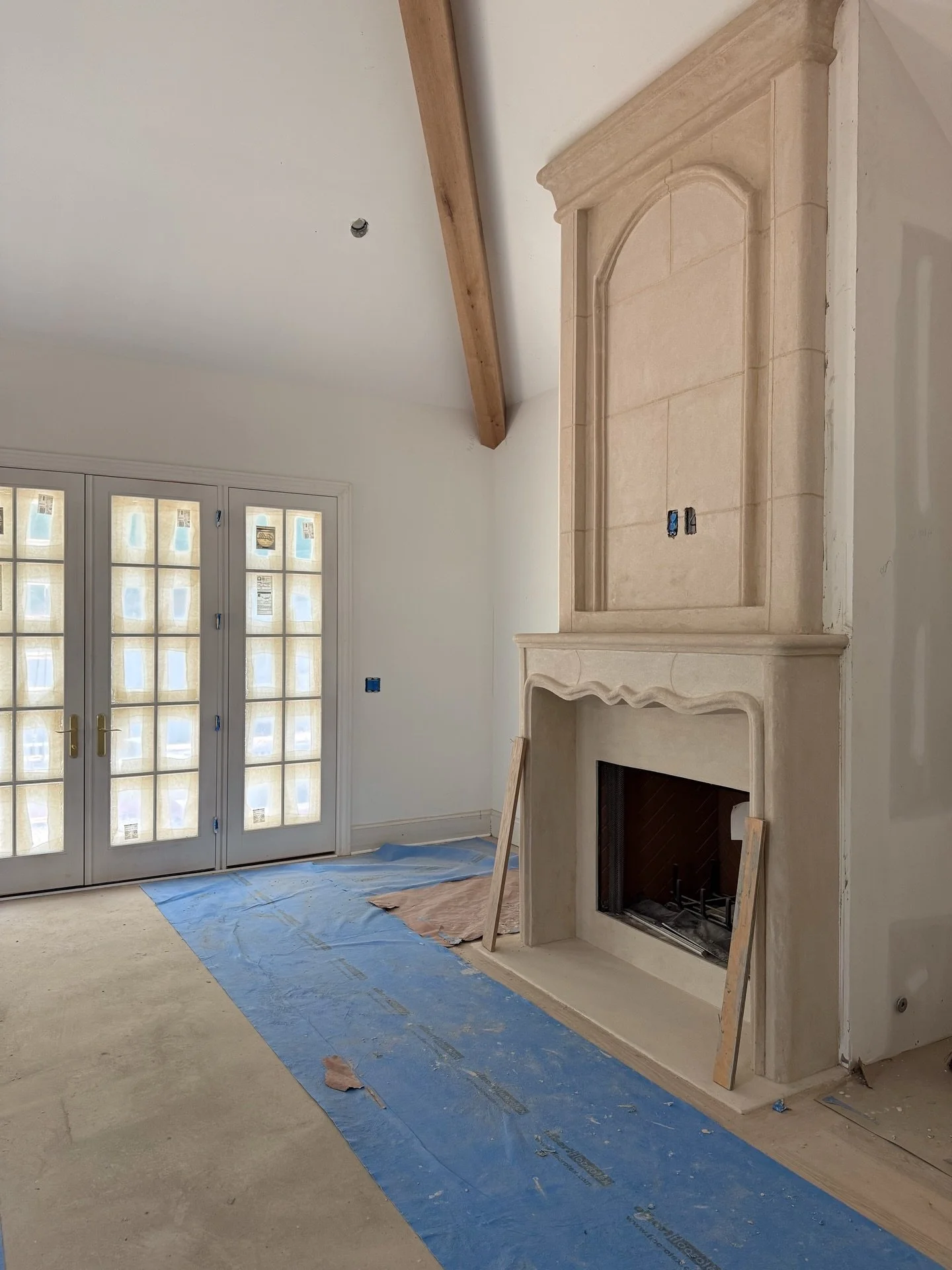 Sorry, I have plans ✨ We&rsquo;ve been busy this month all over Tennessee seeing beautiful homes come to life!

#garrowinteriors #nashvilleinteriordesigner #aprilphotodump #interiordesignerlife