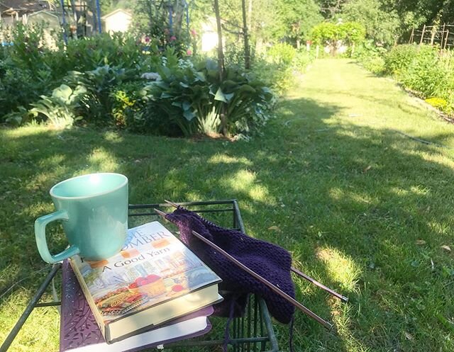 Good morning from the #bearfamilygarden - I&rsquo;m enjoying coffee in my 50 cent garage sale mug, some knitting, and a knitting book I picked up from the free bin at a garage sale this week. I am so glad Garage Sale Season wasn&rsquo;t cancelled! A 